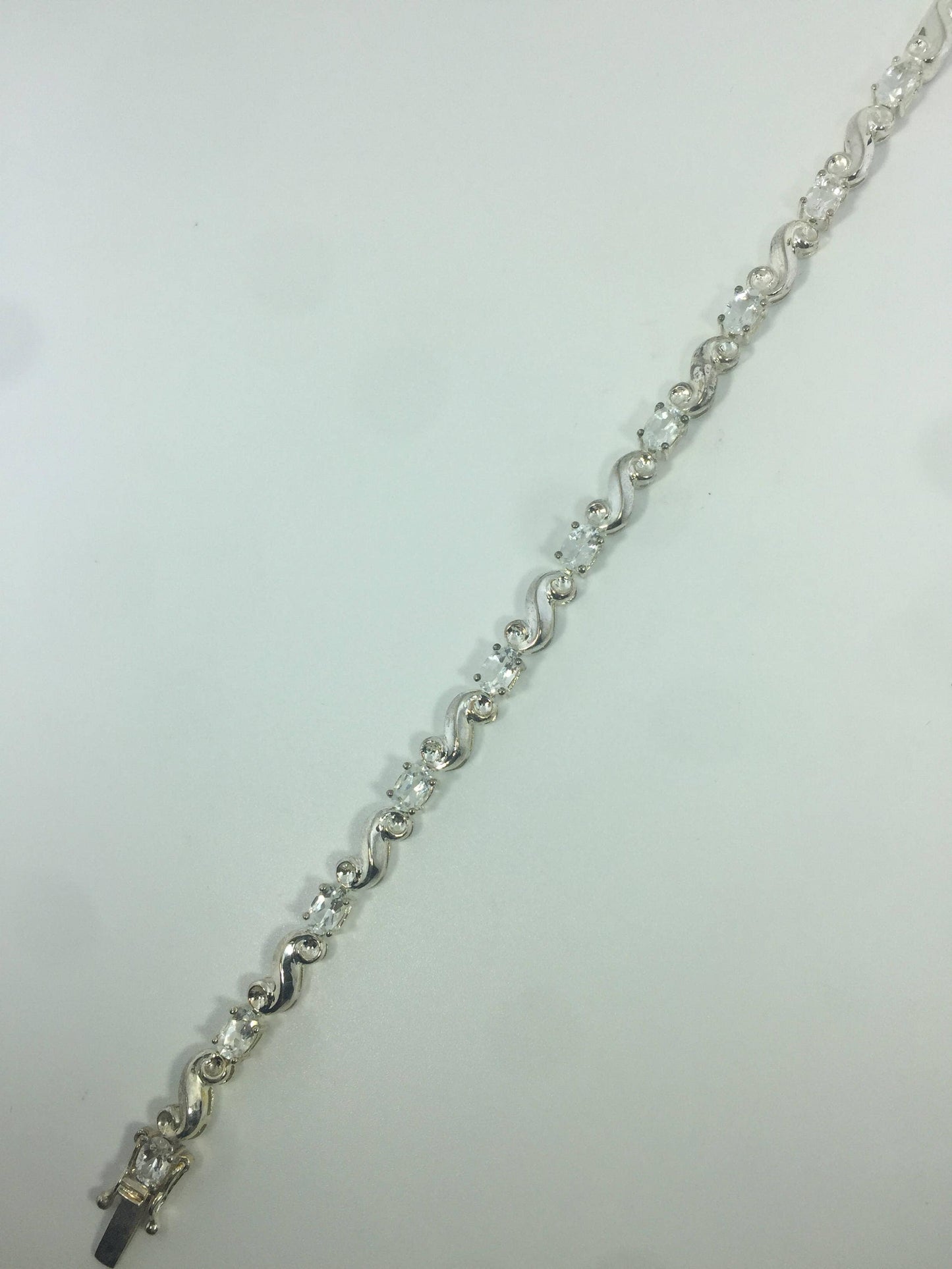 Vintage Handmade Genuine White Sapphires 925 Sterling Silver Tennis Bracelet