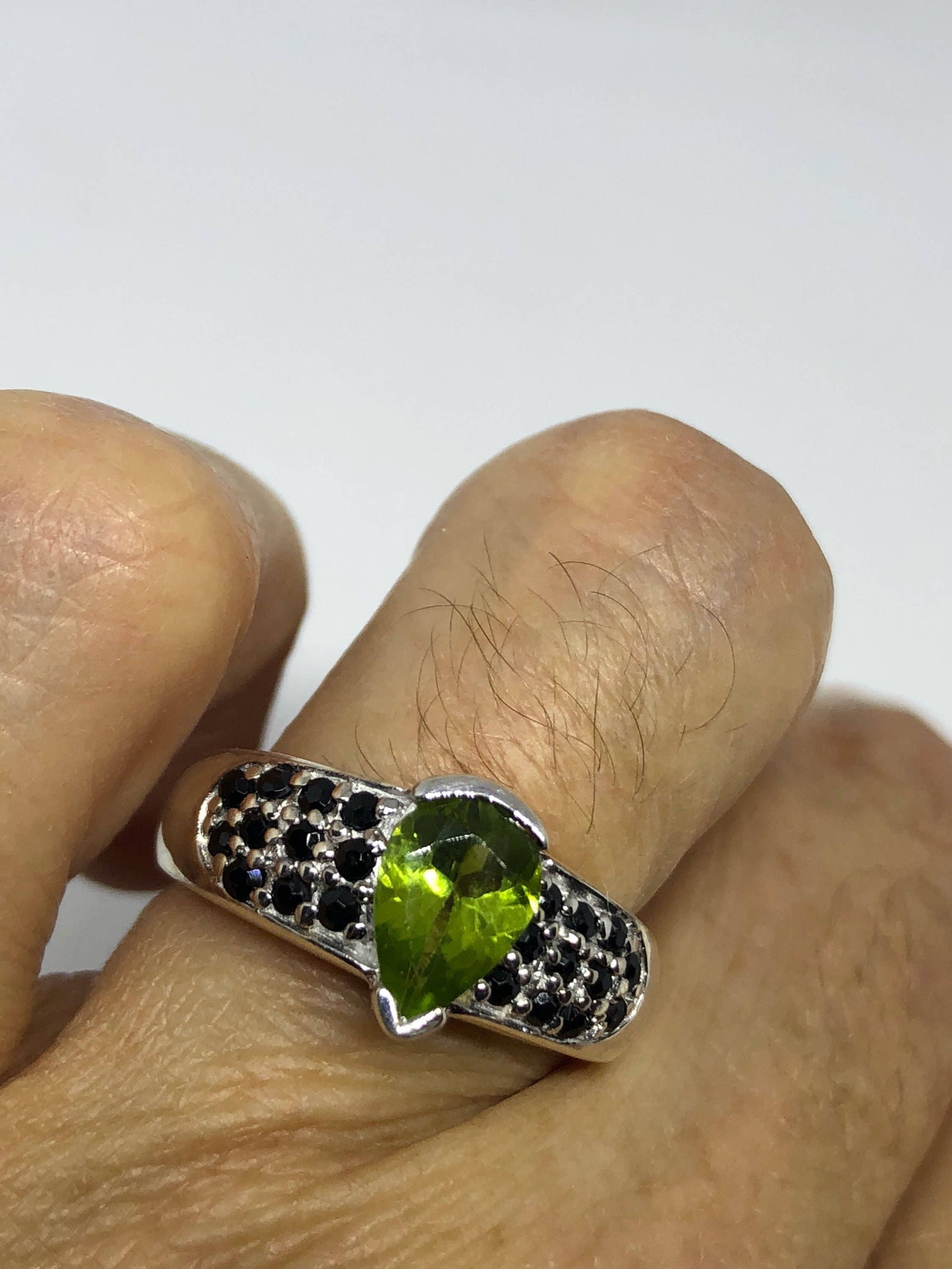 Vintage Handmade Genuine Green Peridot Filigree Setting 925 Sterling Silver Gothic Ring