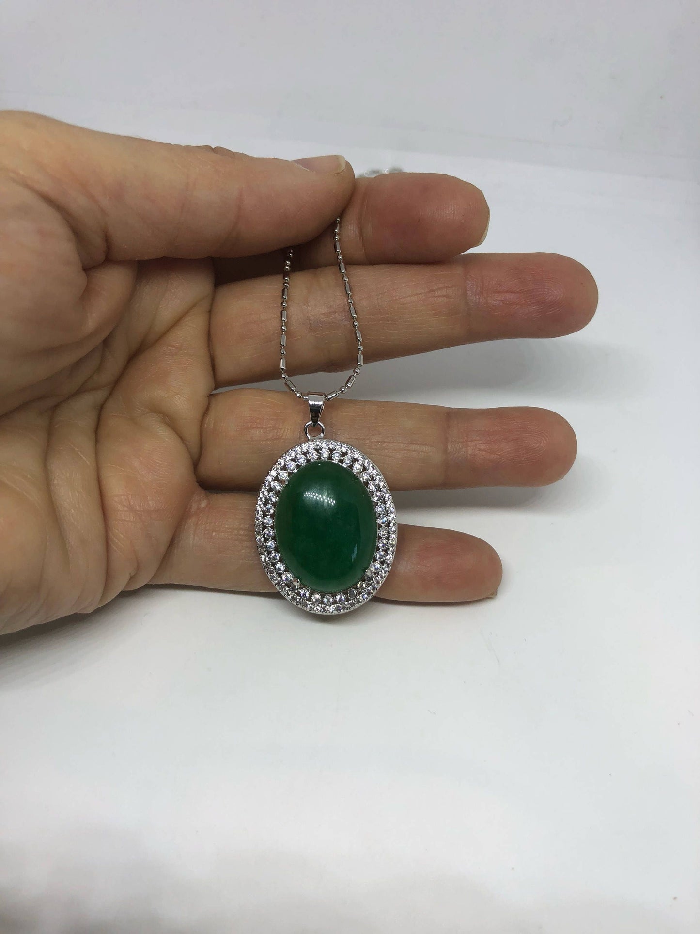 Vintage Green Jade Choker Silver Finish Necklace Pendant