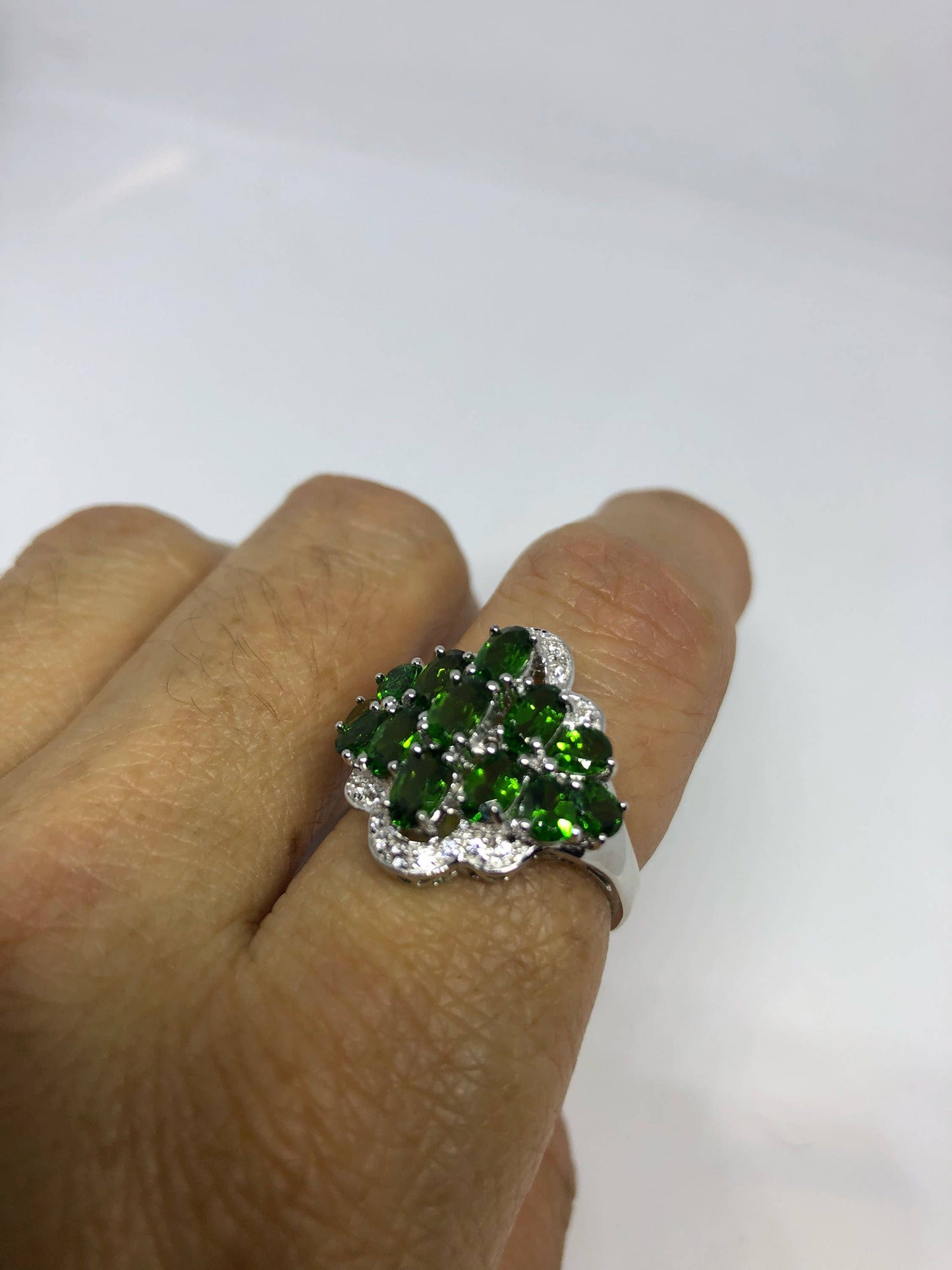 Vintage Handmade Genuine Green Chrome Diopside Setting 925 Sterling Silver Gothic Ring