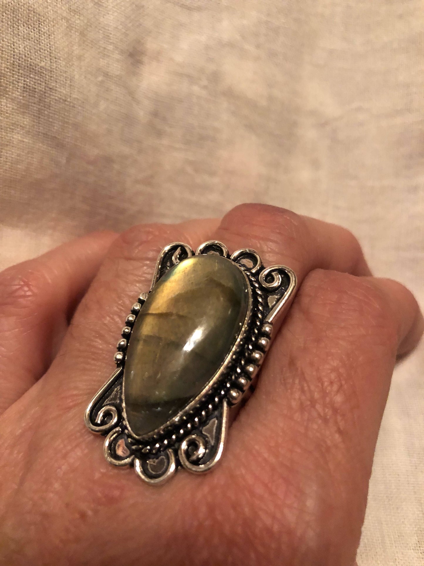 Vintage Large Blue Green Labradorite Stone Silver Ring