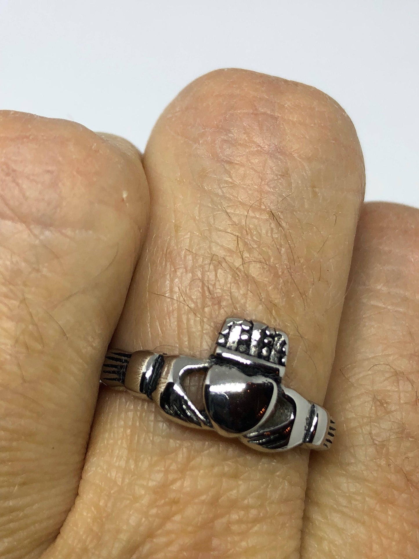 Vintage Celtic claddagh Silver stanless sreel Band Ring