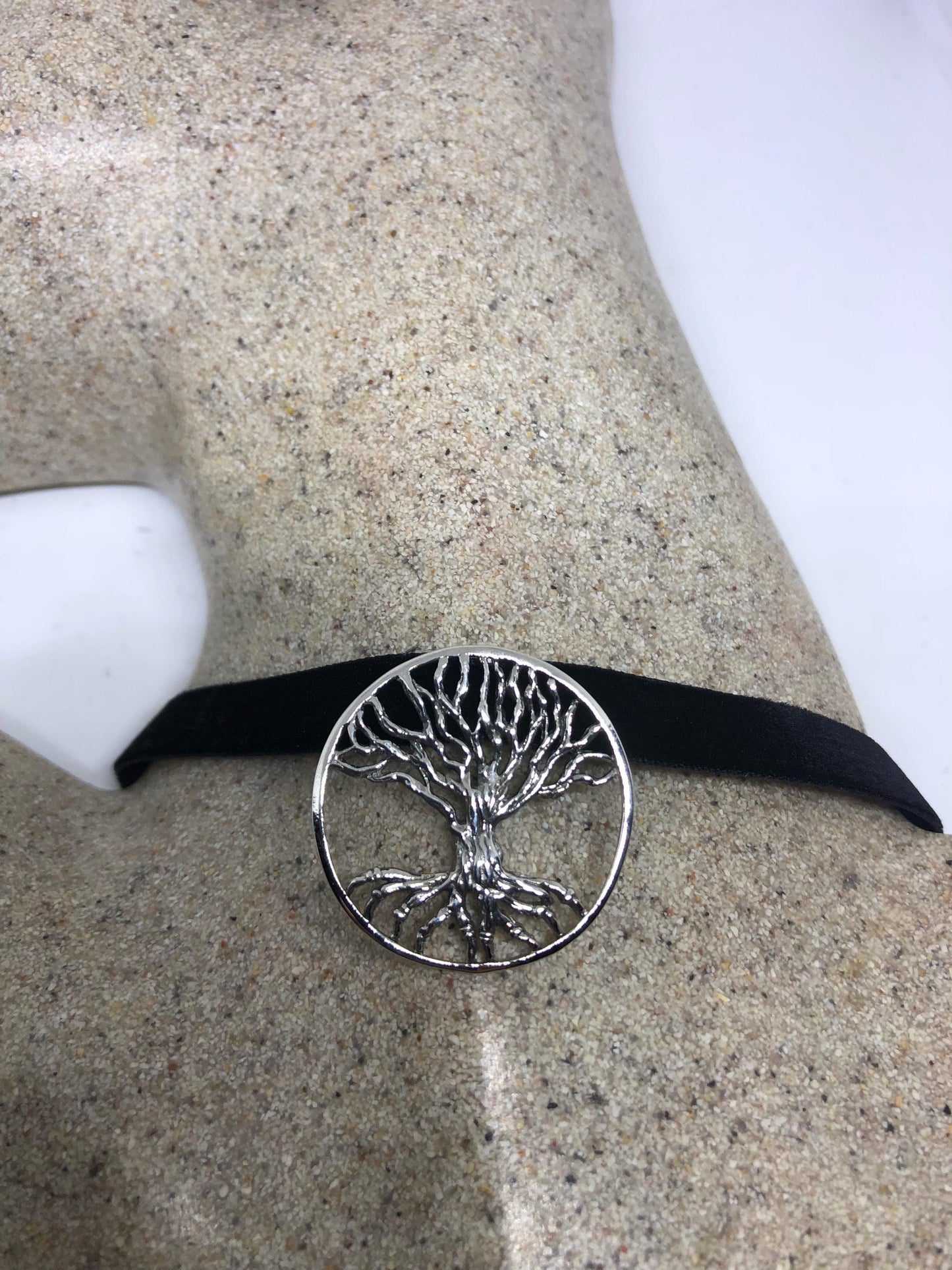 Ancient Entwined Tree of Life Dangle Pendant