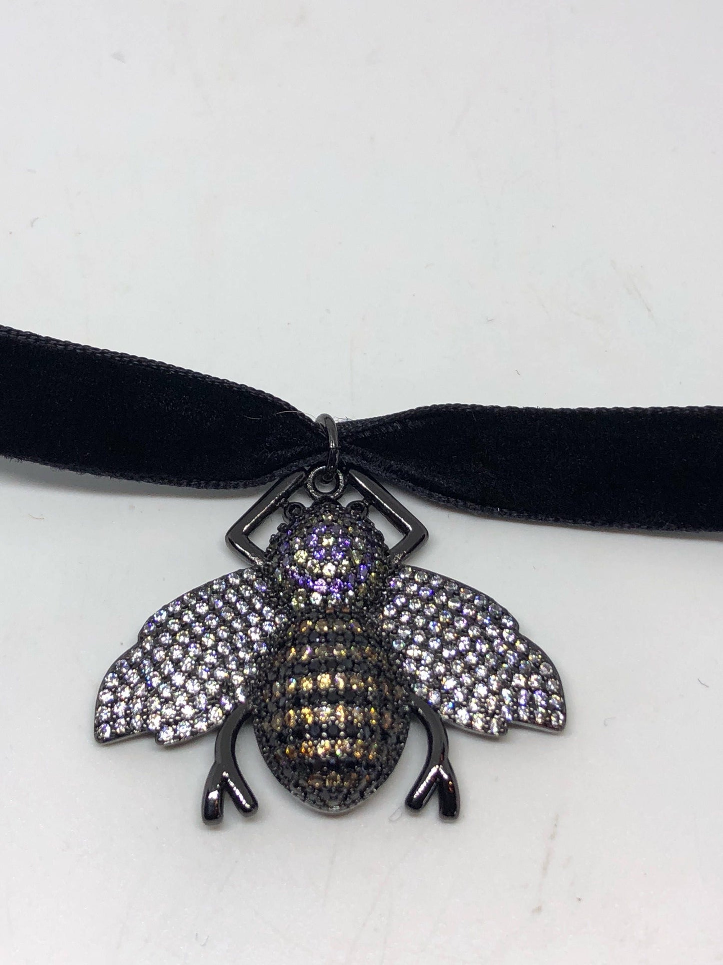 Handmade Gothic Styled Silver Finished Genuine Austrin Crystal insect bug Choker Necklace