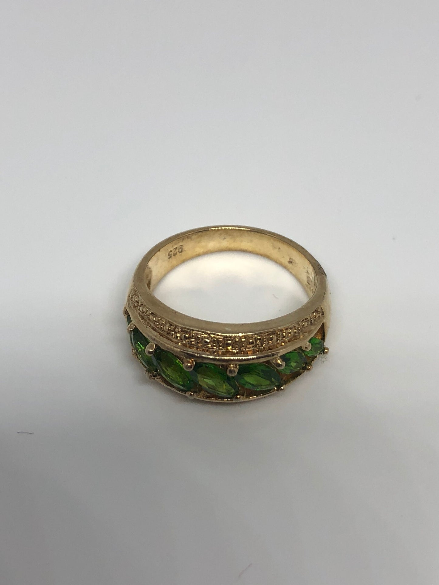 Vintage Handmade Genuine Green Chrome Diopside Filigree Setting Golden 925 Sterling Silver Gothic Knot Ring