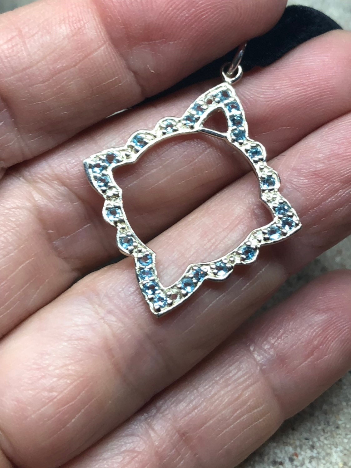 Vintage Genuine Deep Lindon Blue Topaz 925 Sterling Silver Necklace Pendant