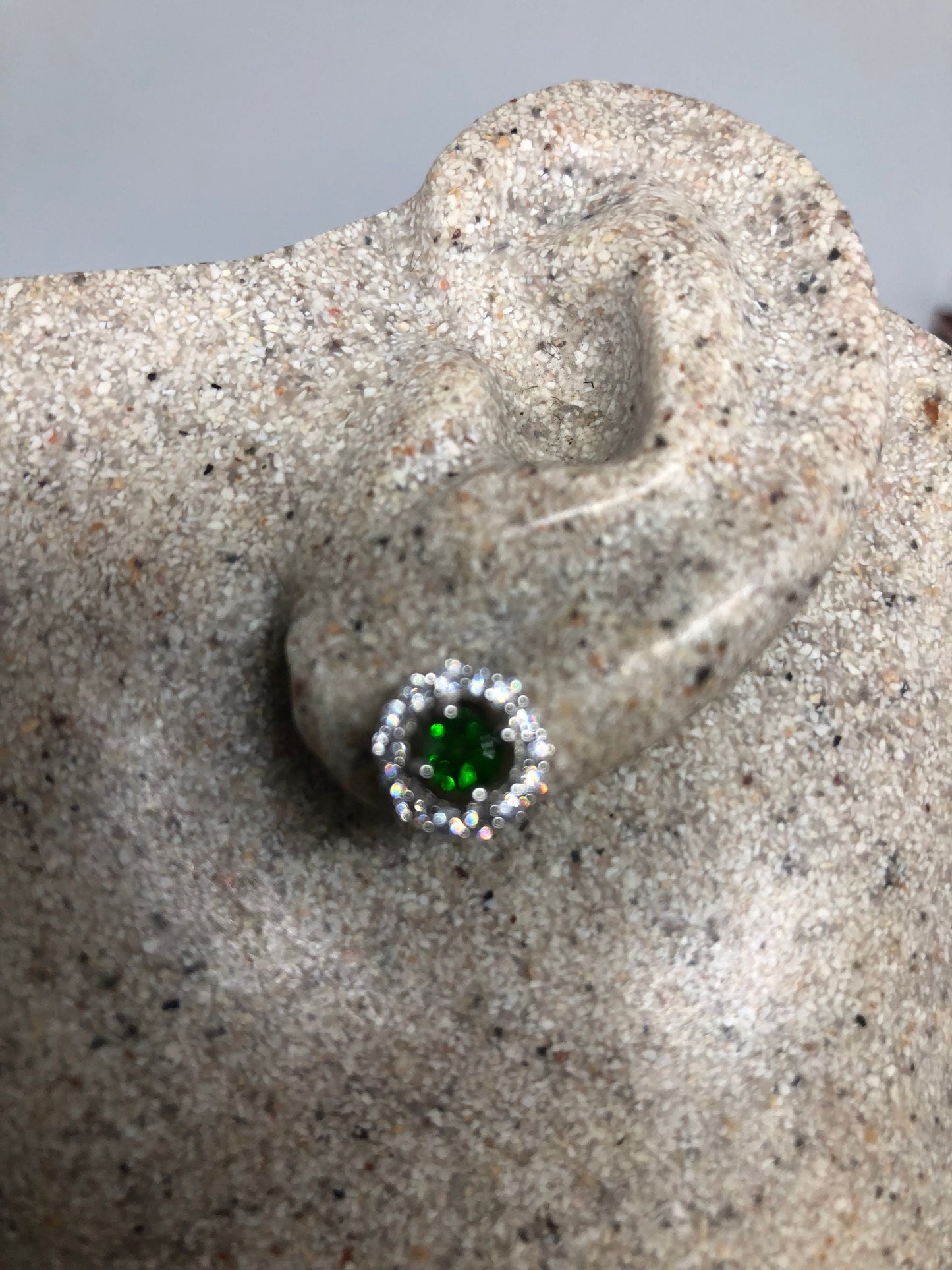 Vintage Green 925 Sterling Silver Green Chrome Diopside post button Earrings