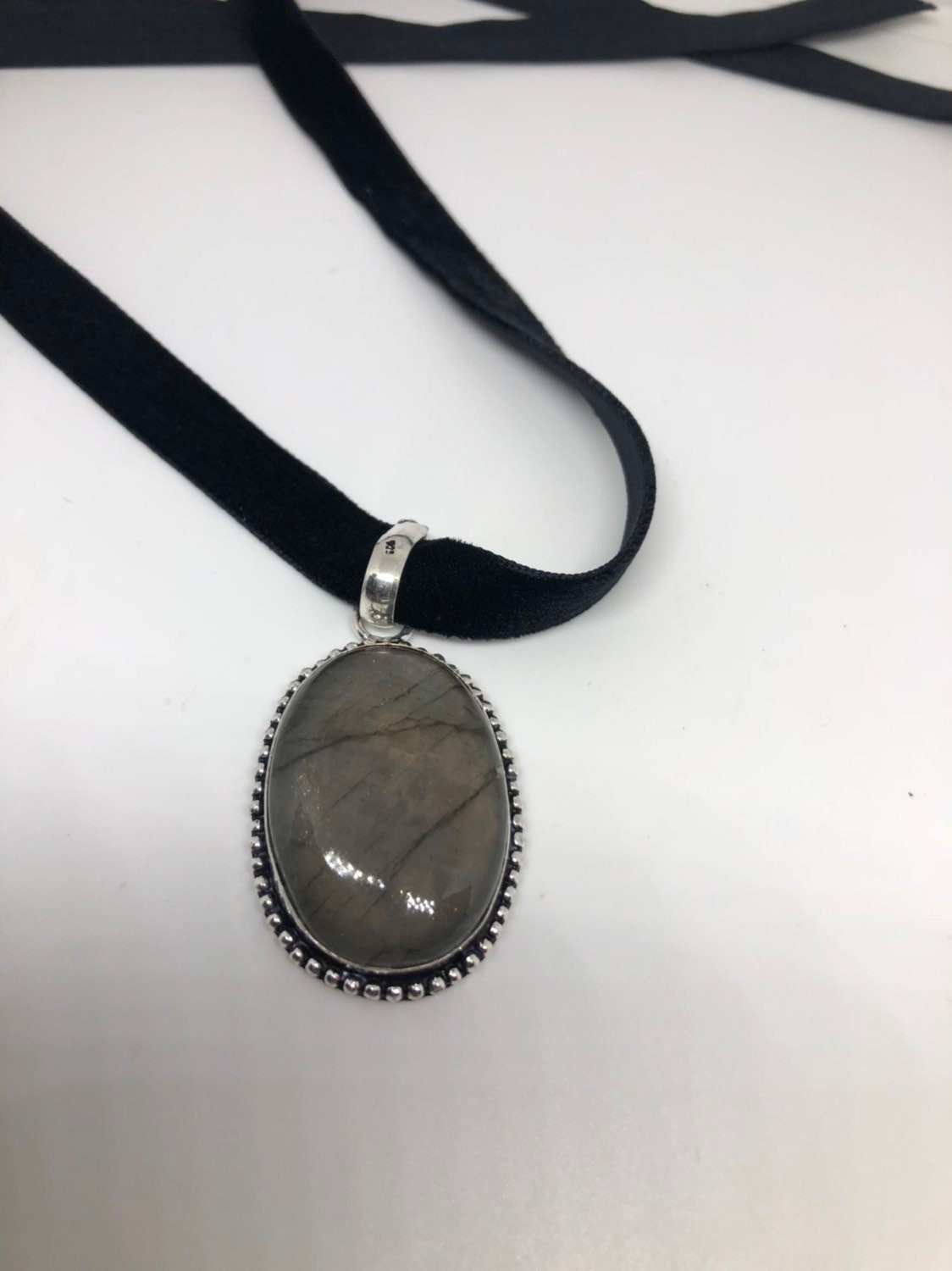 Vintage Silver Genuine Labradorite Gemstone Necklace.