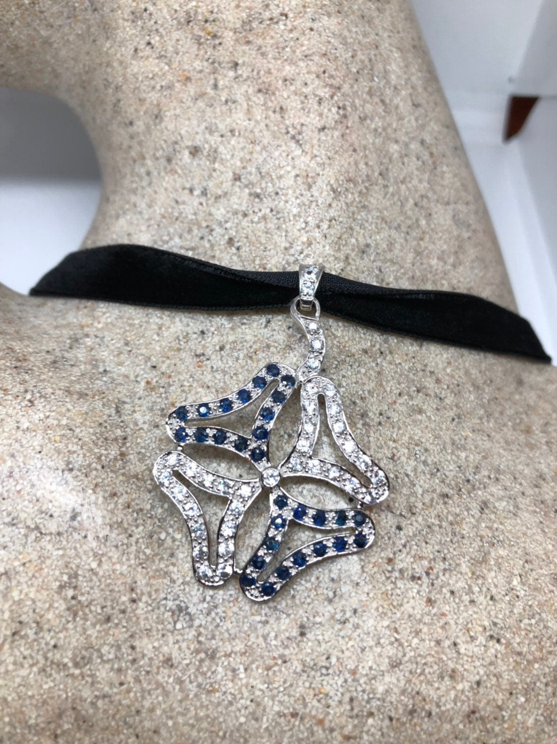 Vintage Handmade 925 Sterling Silver Sapphire Pendant