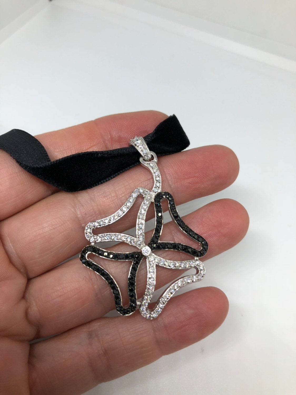 Vintage Handmade 925 Sterling Silver Rhodium Black and White Sapphire Choker Necklace