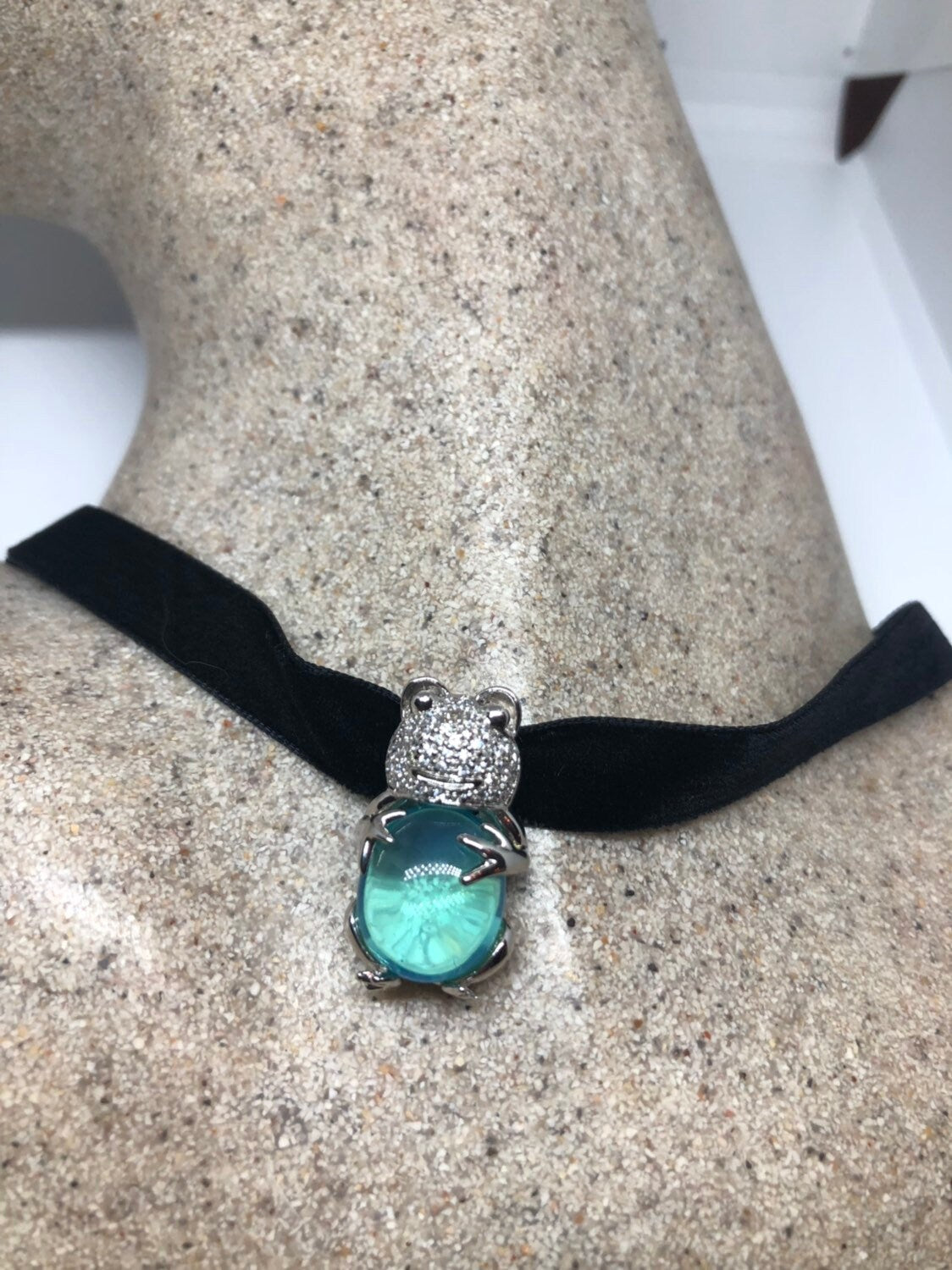 Vintage Genuine Deep Blue Topaz 925 Sterling Silver Necklace Pendant