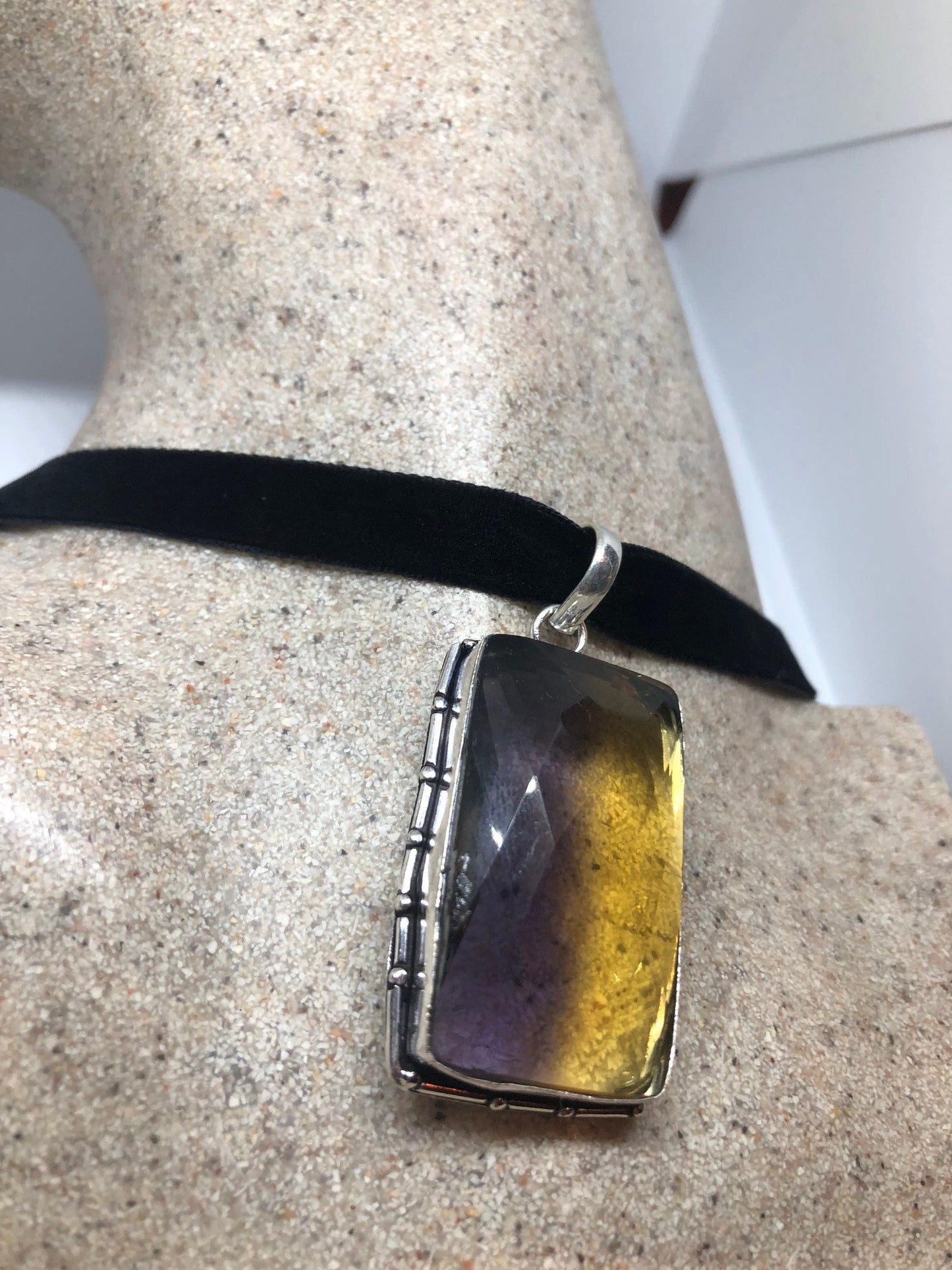 Blue Handmade Gothic Styled Silver Finished Genuine Facetted Antique Volcanic Glass Choker Necklace