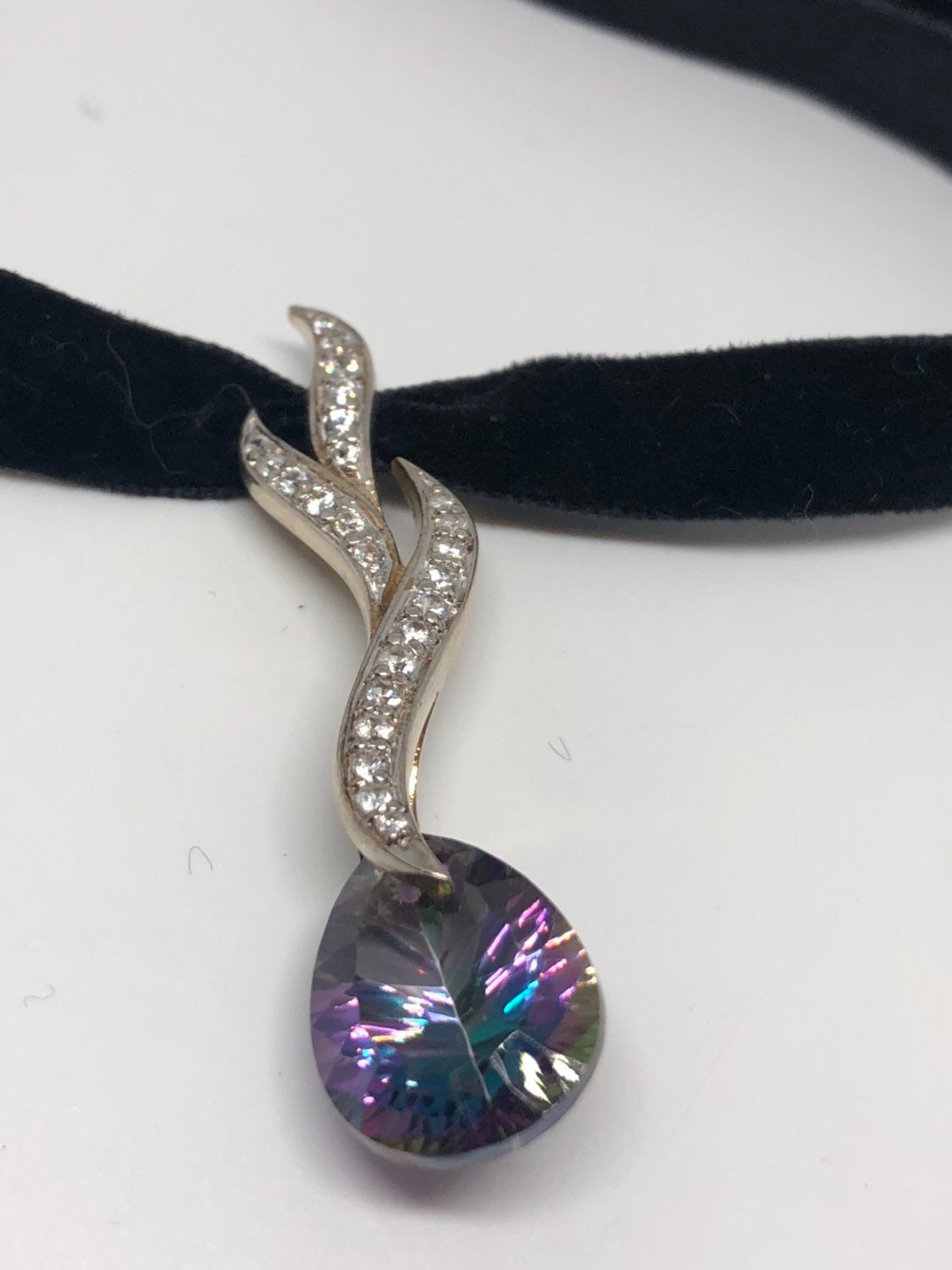 Vintage Handmade 925 Sterling Silver Mystic Genuine Blue Topaz Antique Pendant Necklace Velvet Choker