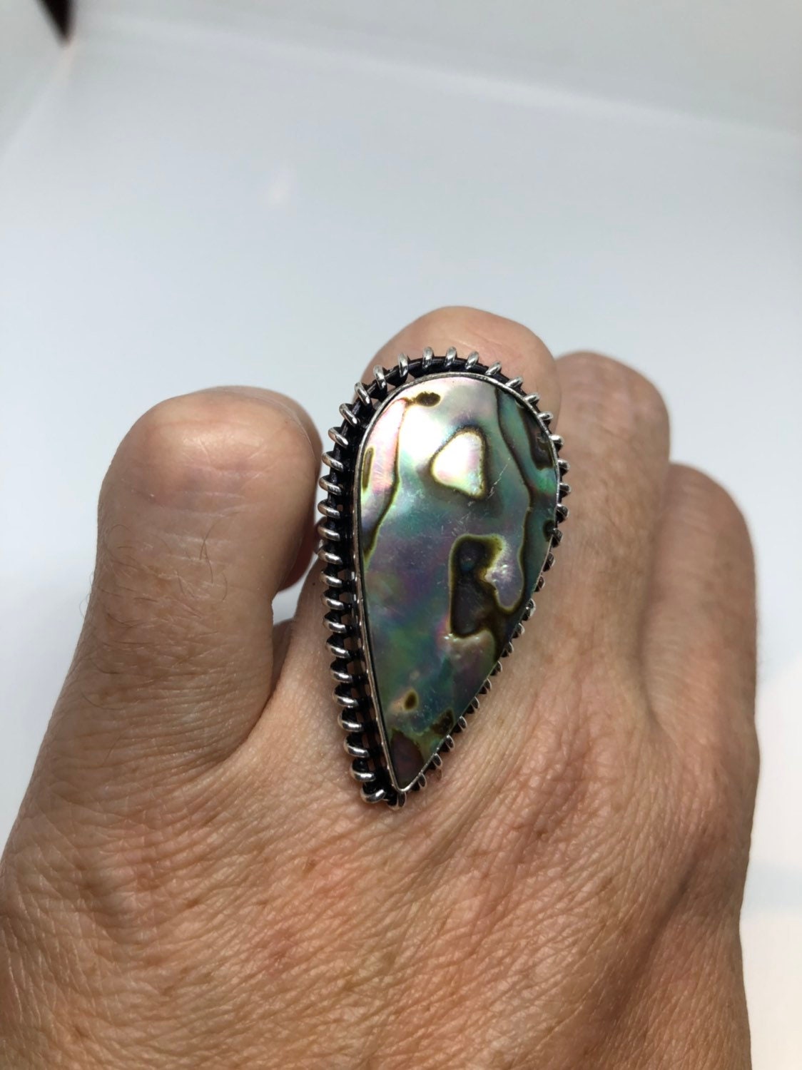 Antique Green Abalone White Bronze Silver Ring