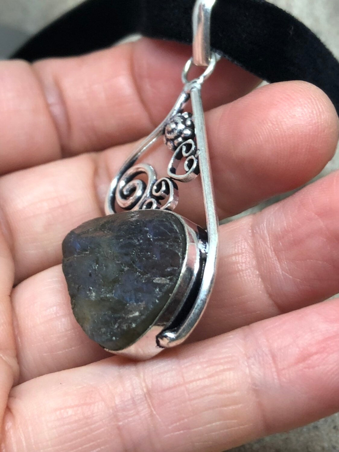 Vintage Silver Genuine Labradorite Gemstone Necklace.