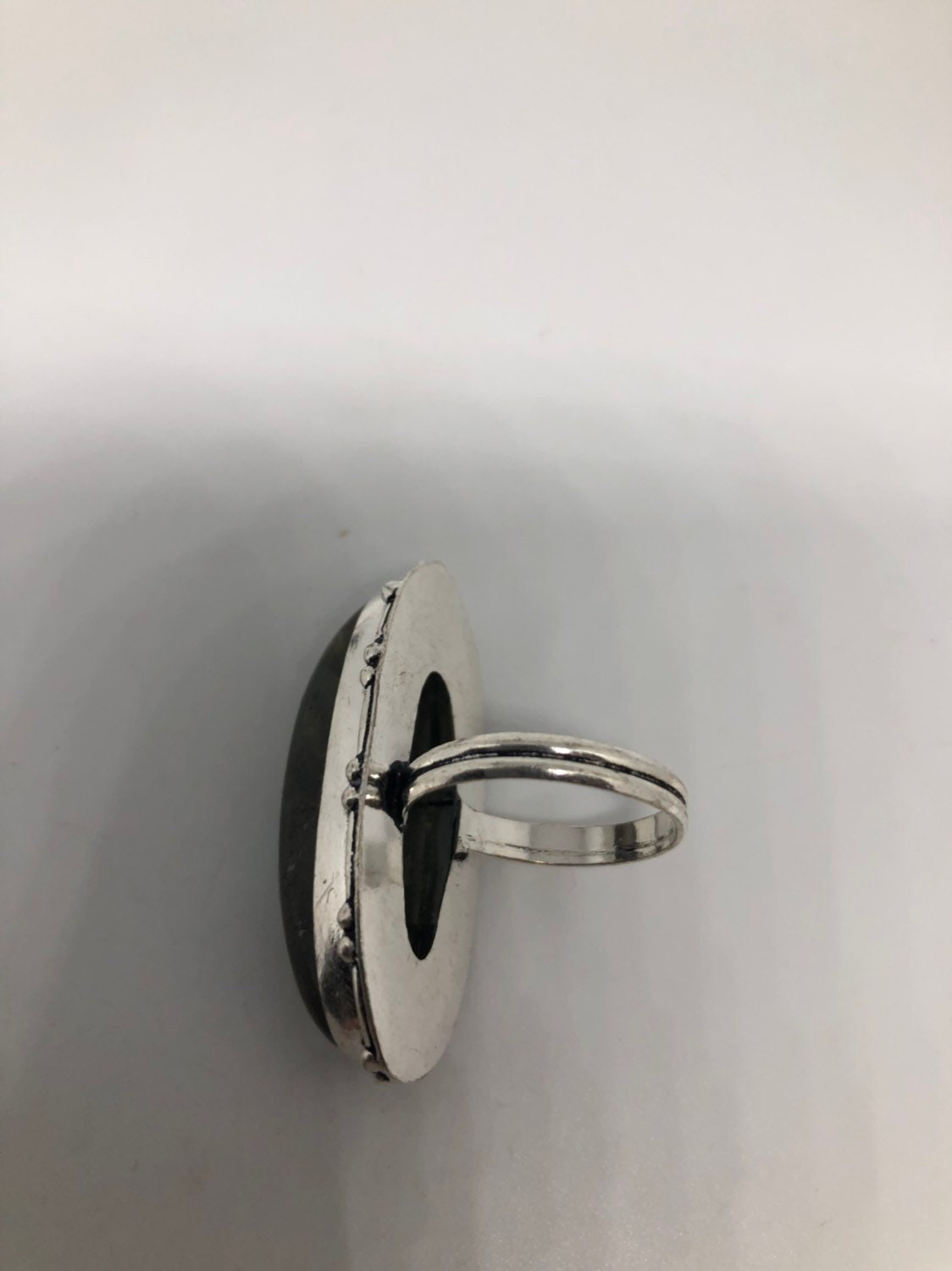 Vintage Large Labradorite Rainbow Moonstone Stone Silver Ring