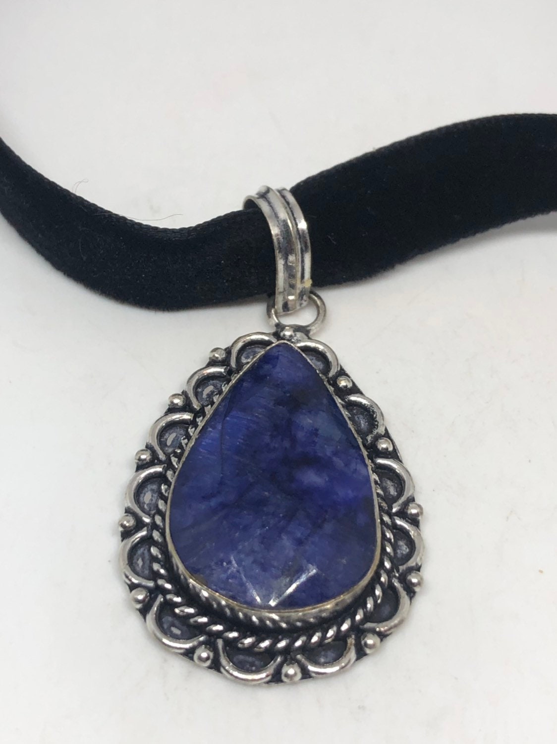 Vintage Hand Made Tibetan Lapis Necklace.