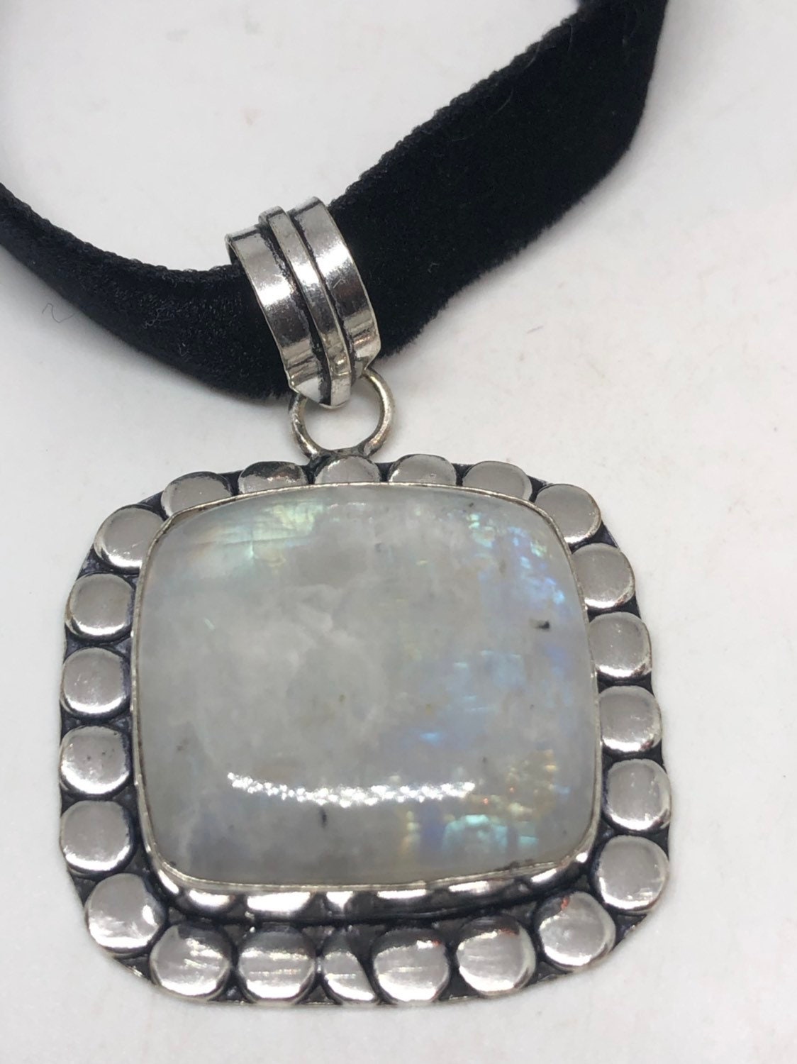 Vintage Rainbow Moonstone Choker Pendant Necklace
