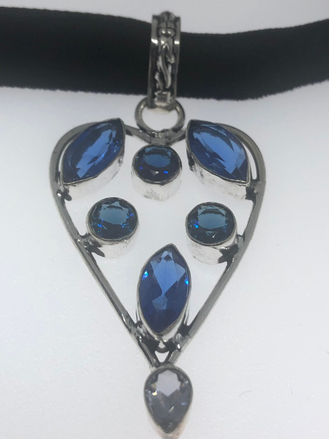 Blue Handmade Gothic Styled Silver Finished Genuine Facetted Antique Volcanic Glass Choker Necklace