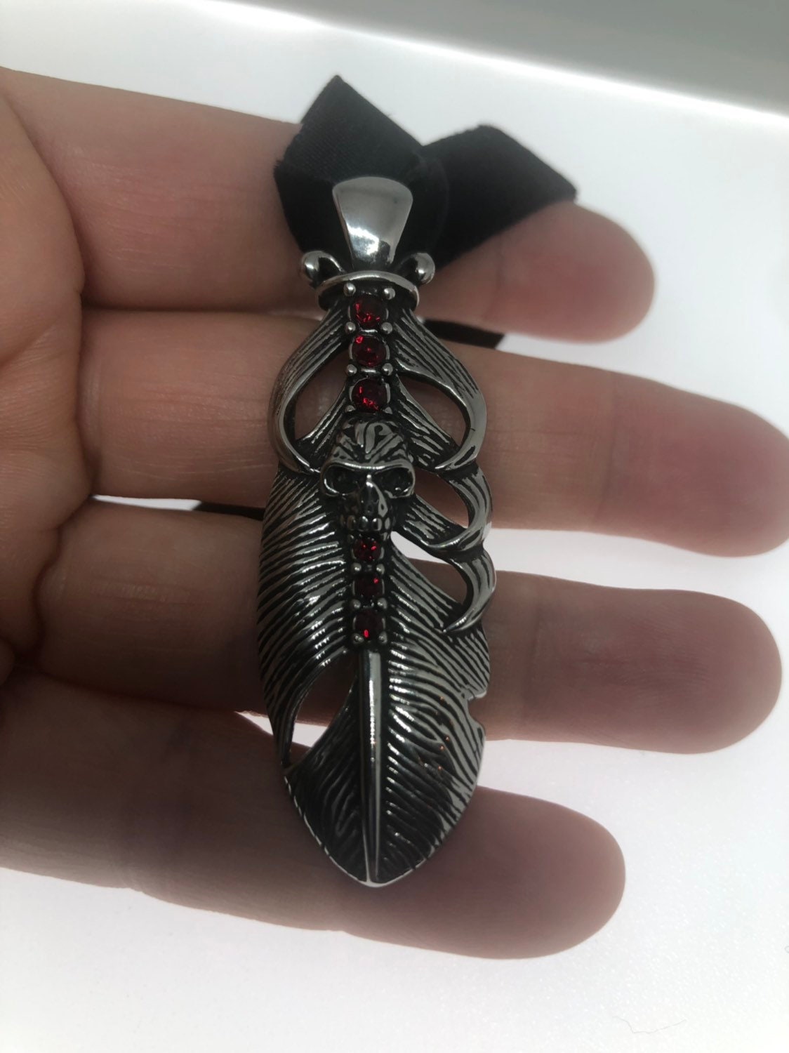 Vintage feather Silver Stainless Steel Gothic Skull Pendant Necklace