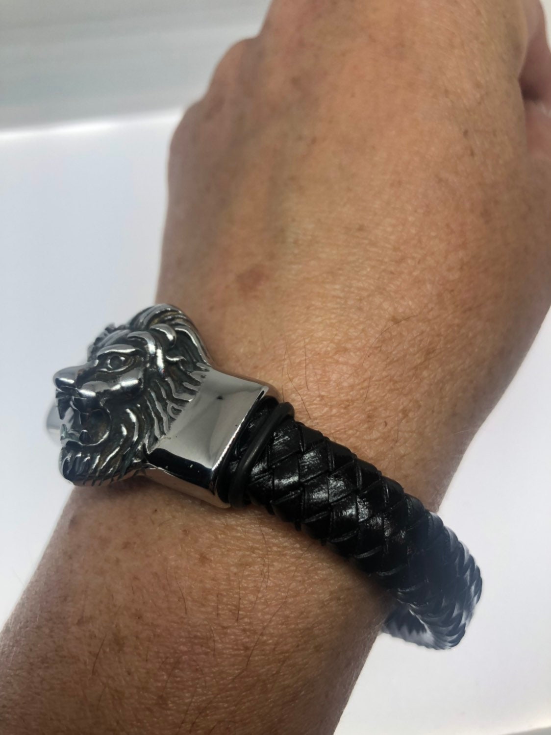 Vintage Style Unisex Mens lion wrap bangle Bracelet