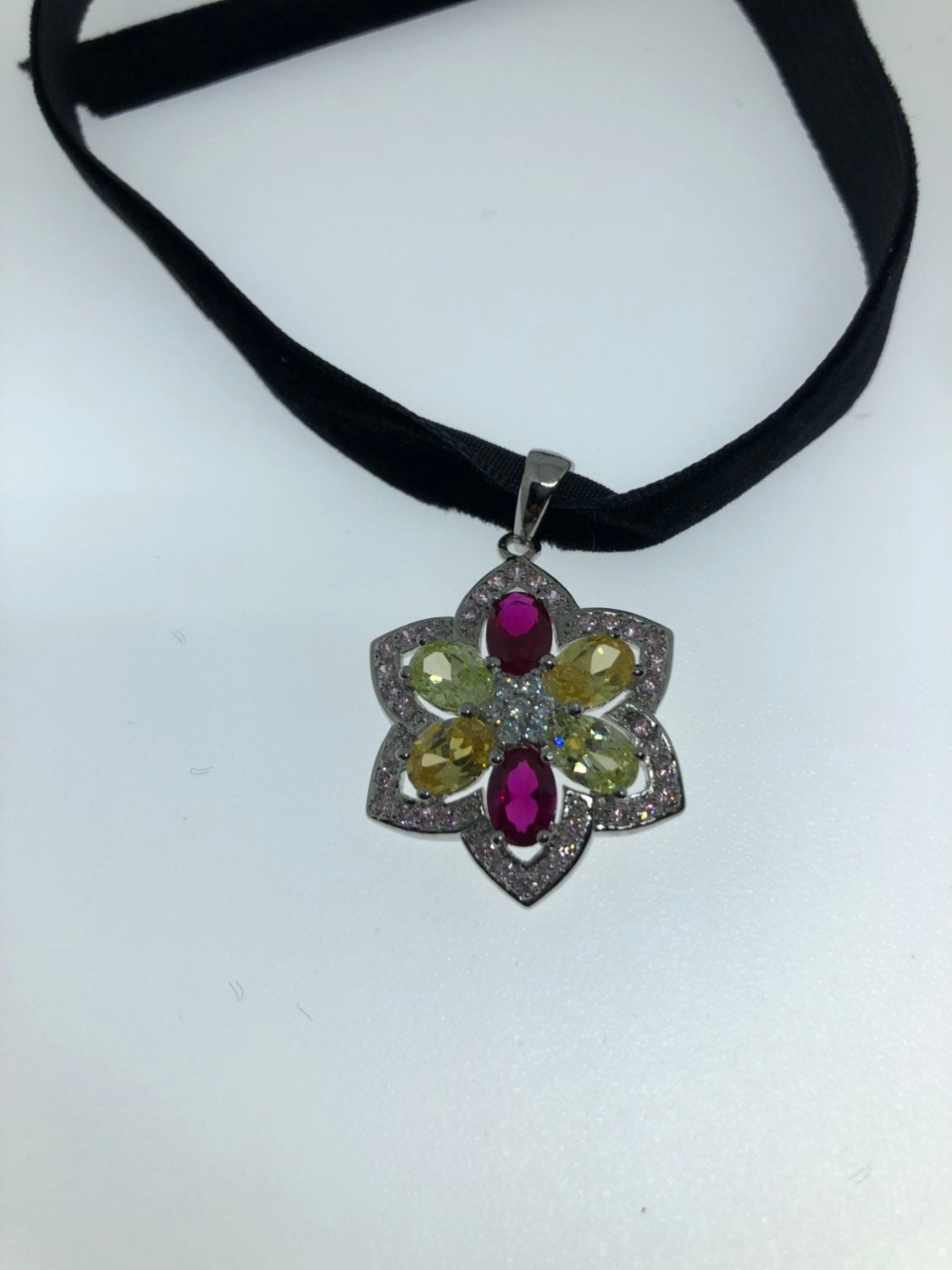 Vintage 925 Sterling Silver Genuine Garnet Mixed Gemstone and Citrine Antique Pendant Necklace