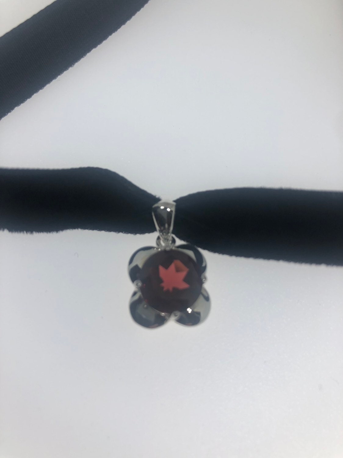 Vintage 925 Sterling Silver Genuine Garnet Antique Choker Pendant Necklace