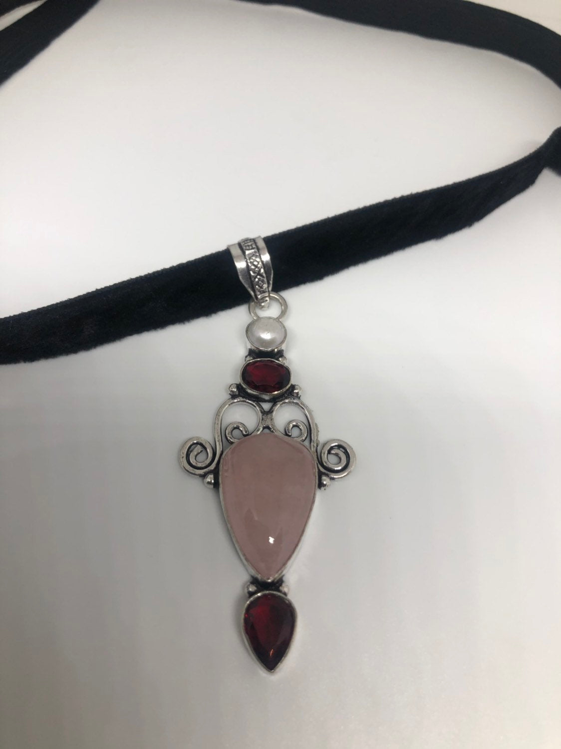 Vintage Handmade Silver Finish Rose Quartz Choker Pendant