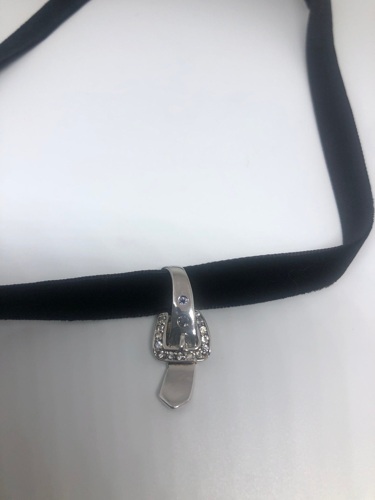 Vintage Wishbone 925 Sterling Silver White Sapphire Choker Necklace