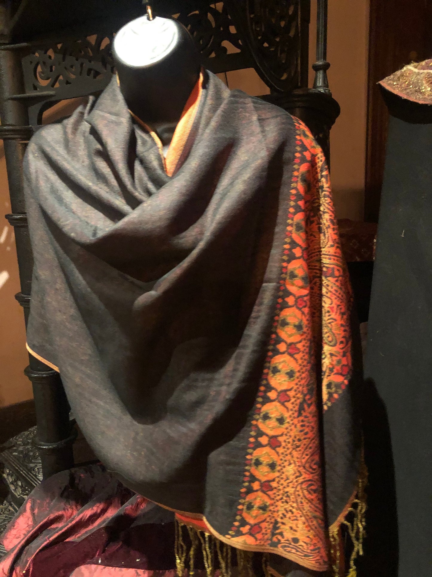 Vintage Black Red Paisley Brocade Pashmina Scarf Wrap Shawl