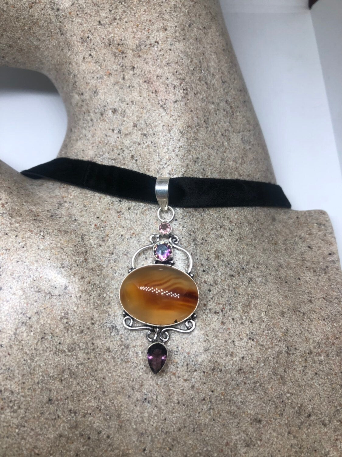 Vintage Handmade Gothic Styled Silver Finished Genuine Carnelian Agate and Choker Necklace