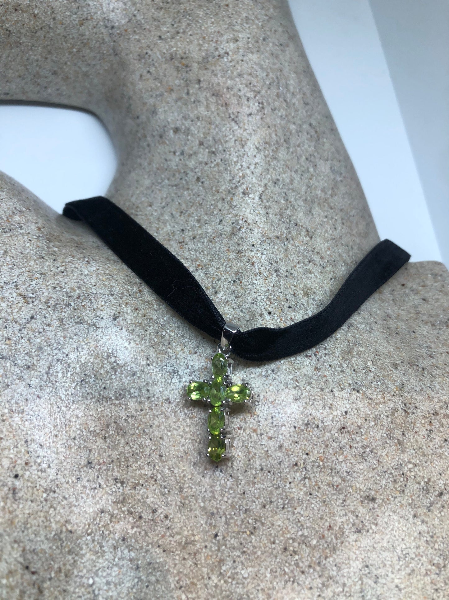 Vintage Silver Genuine Peridot Cross Choker Necklace Pendant