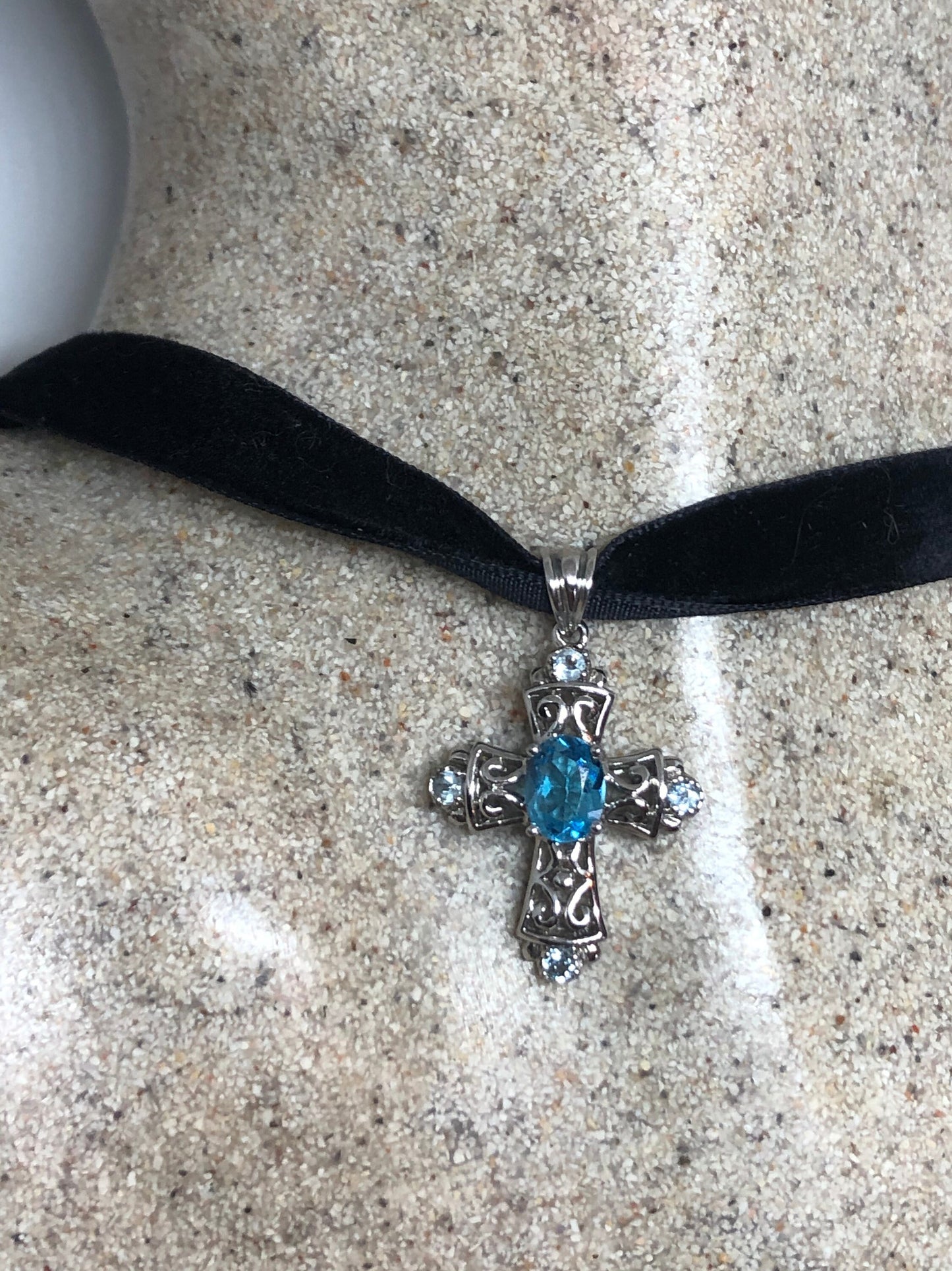 Vintage Genuine Blue Topaz Cross Choker Necklace 925 Sterling Silver Pendant