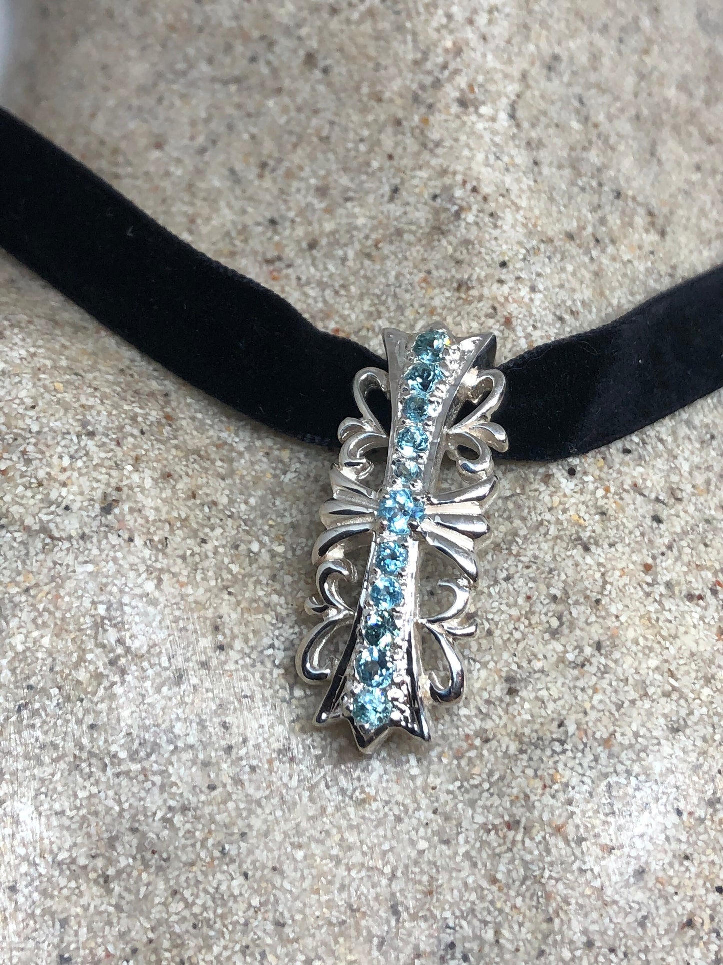 Vintage Genuine Blue Topaz Cross Choker Necklace 925 Sterling Silver Pendant