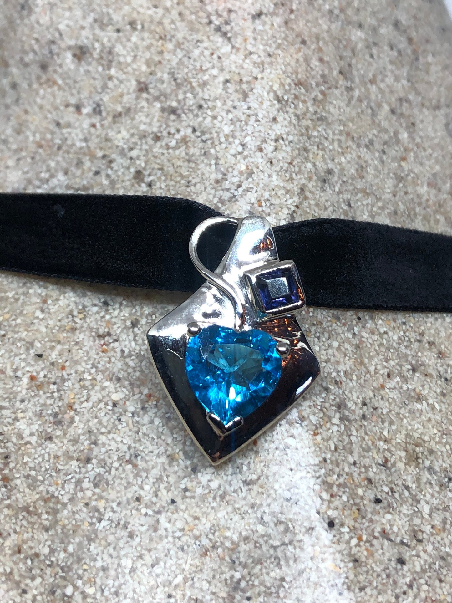 Vintage Genuine Blue Topaz 925 Sterling Silver Deco Choker Necklace Pendant
