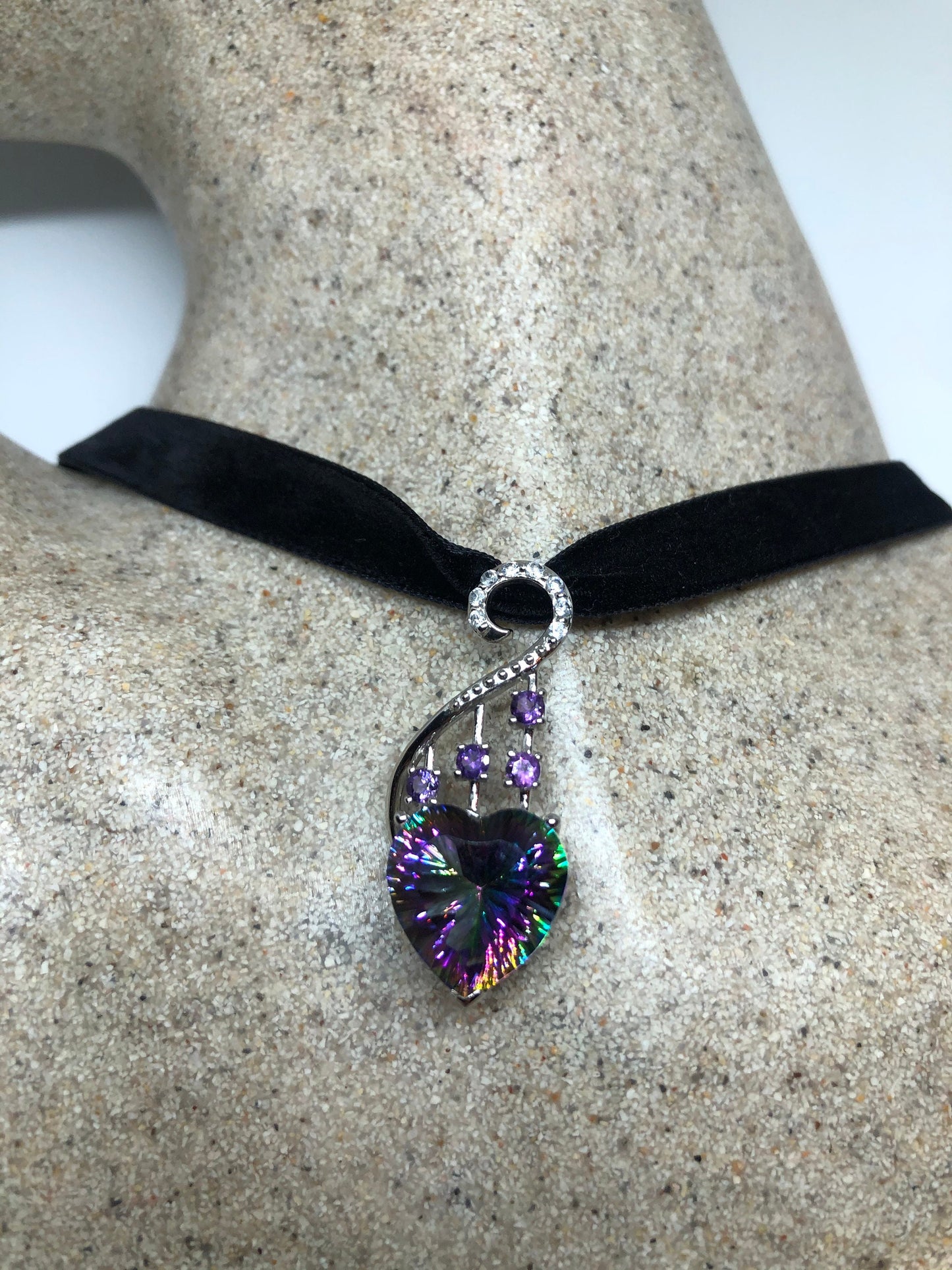 Vintage Handmade 925 Sterling Silver Genuine Amethyst Heart Choker Antique Pendant Necklace