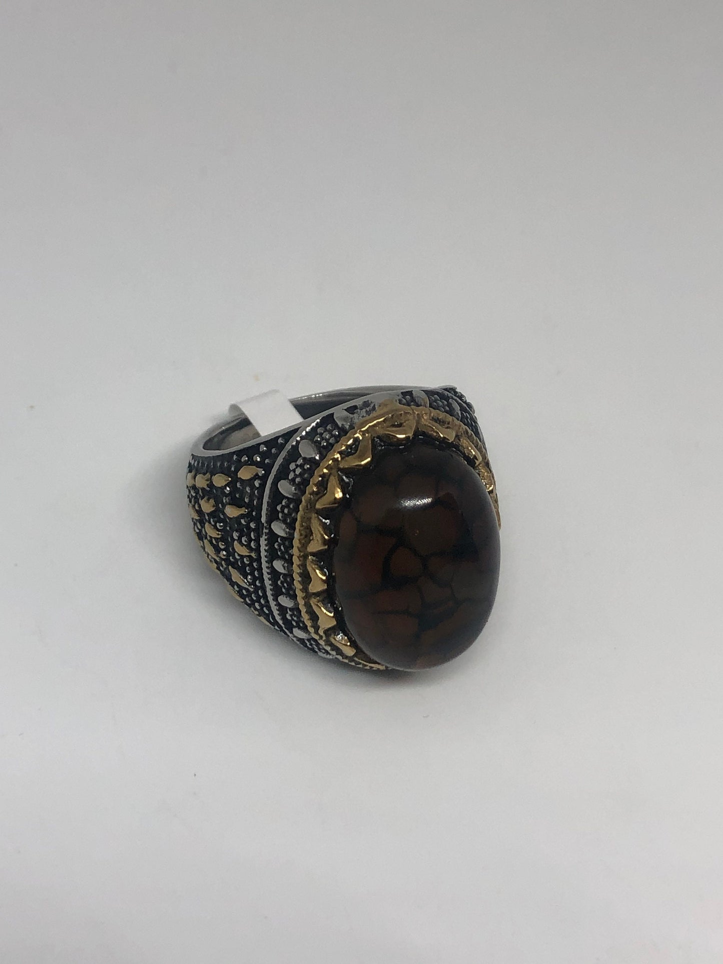Vintage Gold Detailed Crackled Red Carnelian Mens Ring
