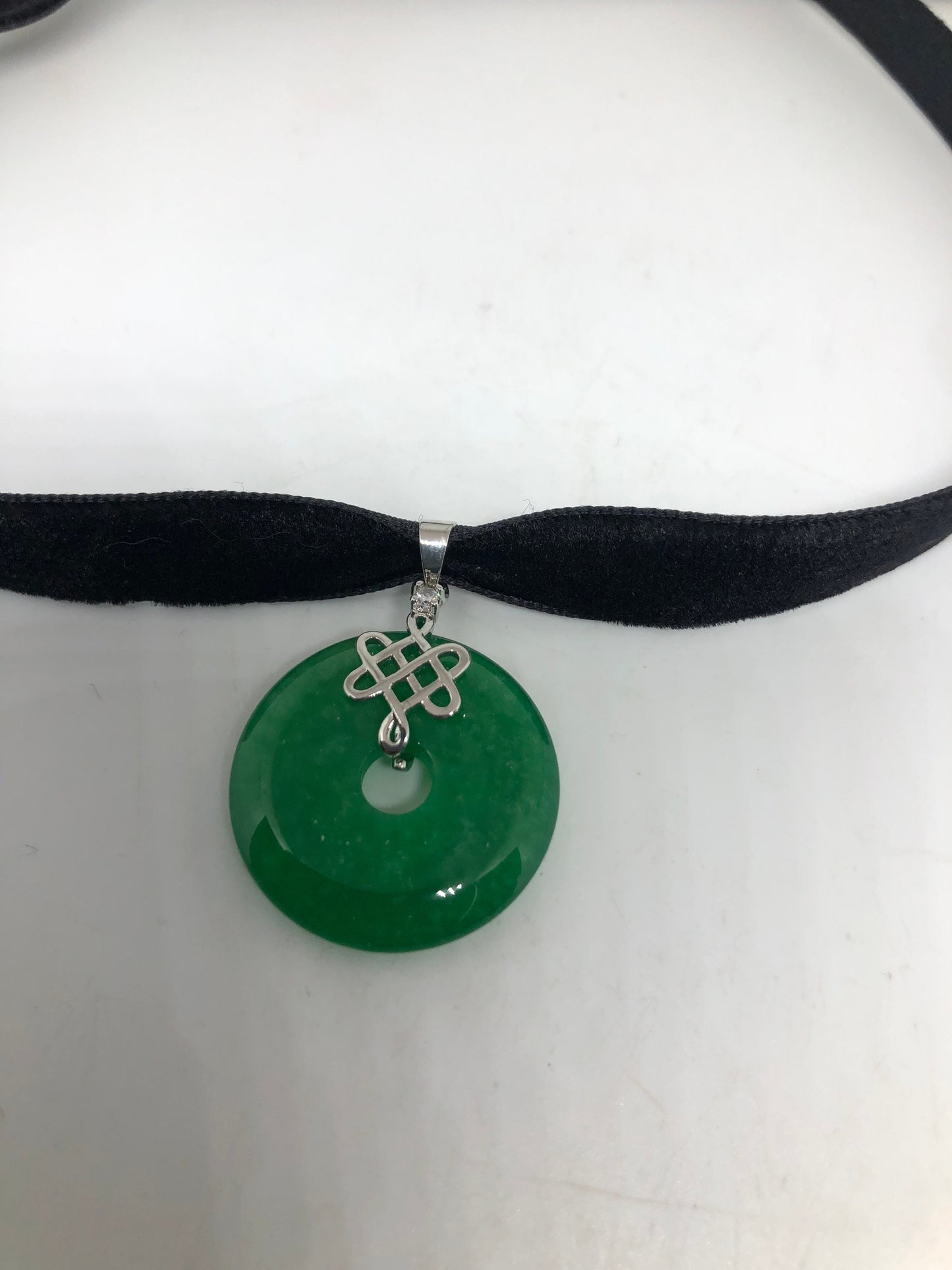 Vintage Green Jade Choker Silver Finish Necklace Pendant
