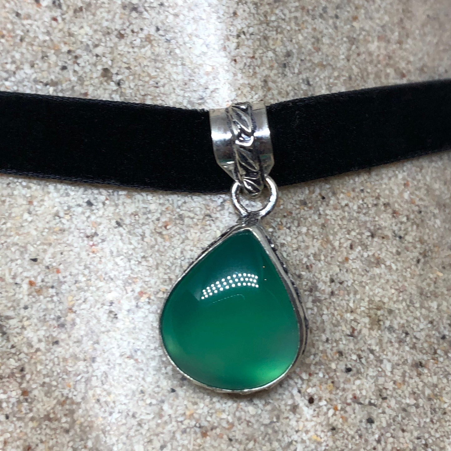 Vintage Green Agate Choker Pendant