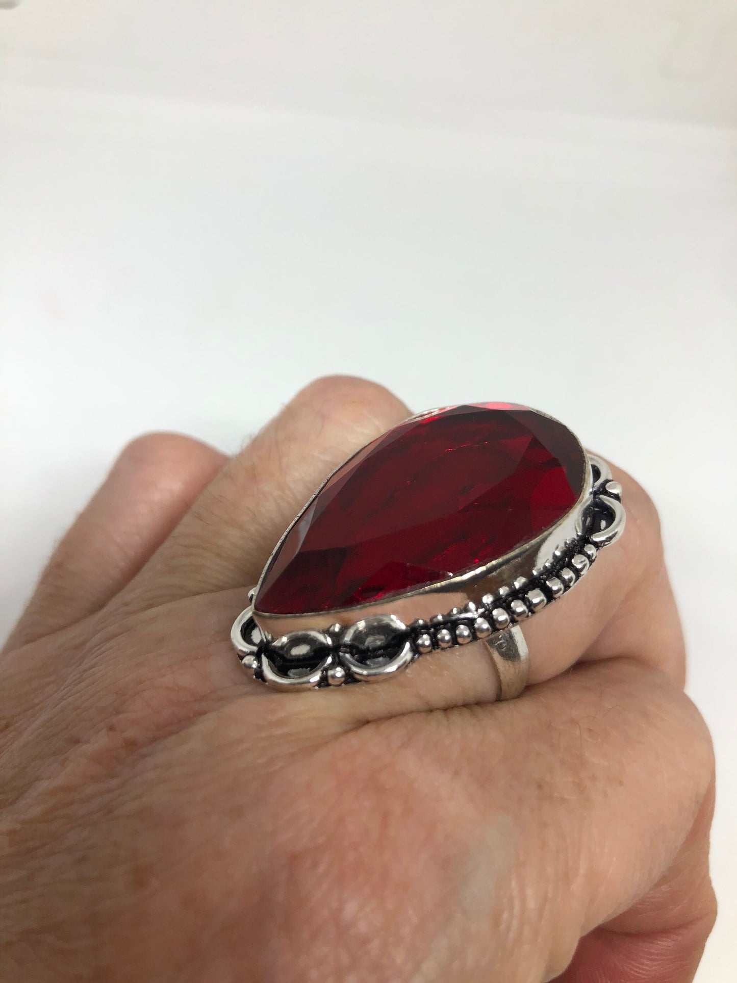 Vintage Vintage Red Art Glass Cocktail Ring Size 8