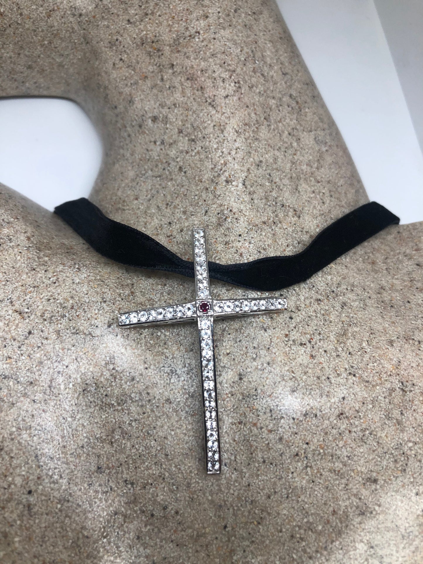Vintage CROSS Choker 925 Sterling Silver White Sapphire Pendant Necklace