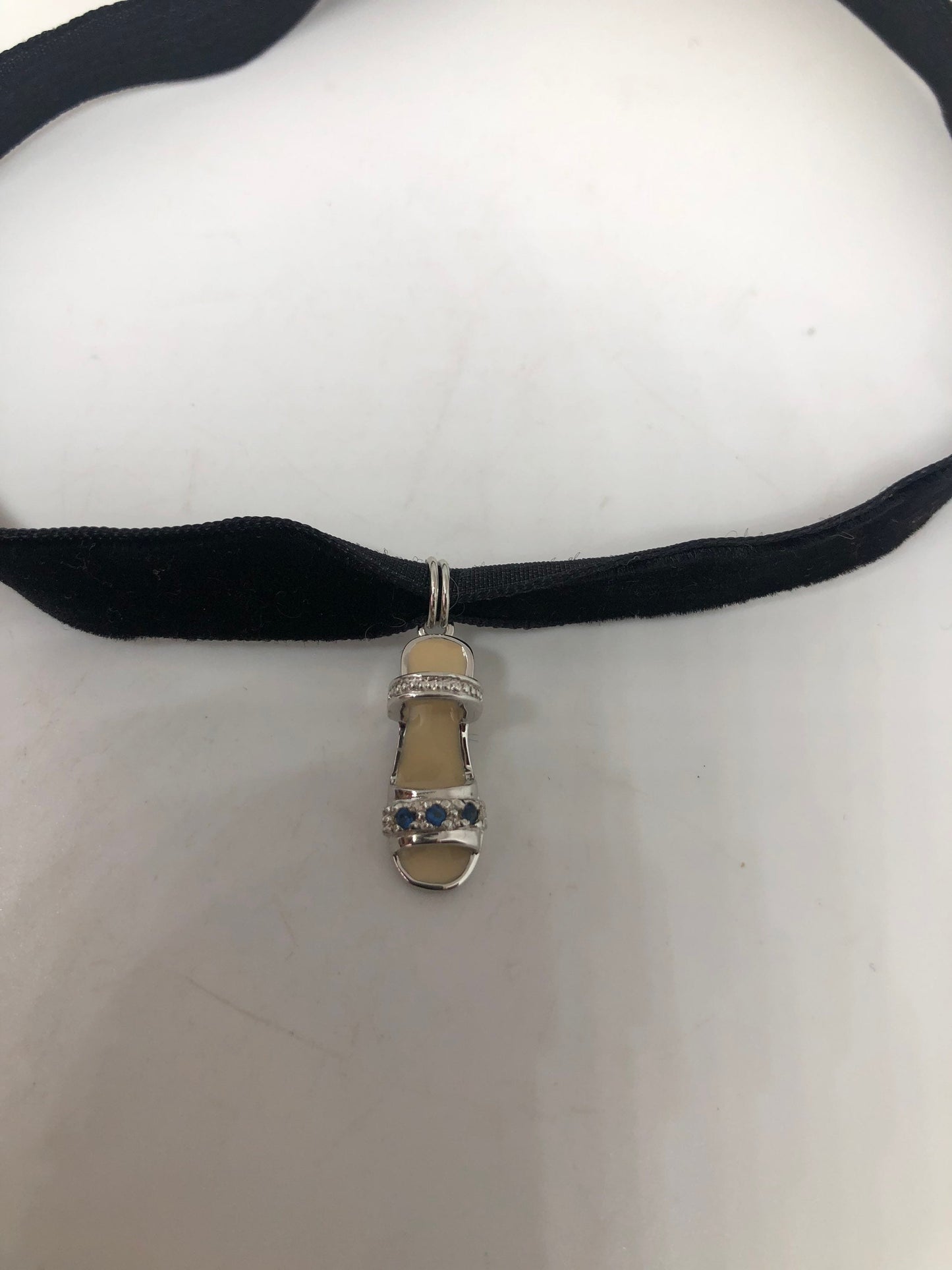 Vintage Pale Blue Genuine Iolite Antique 925 Sterling Silver Sandal Shoe Necklace