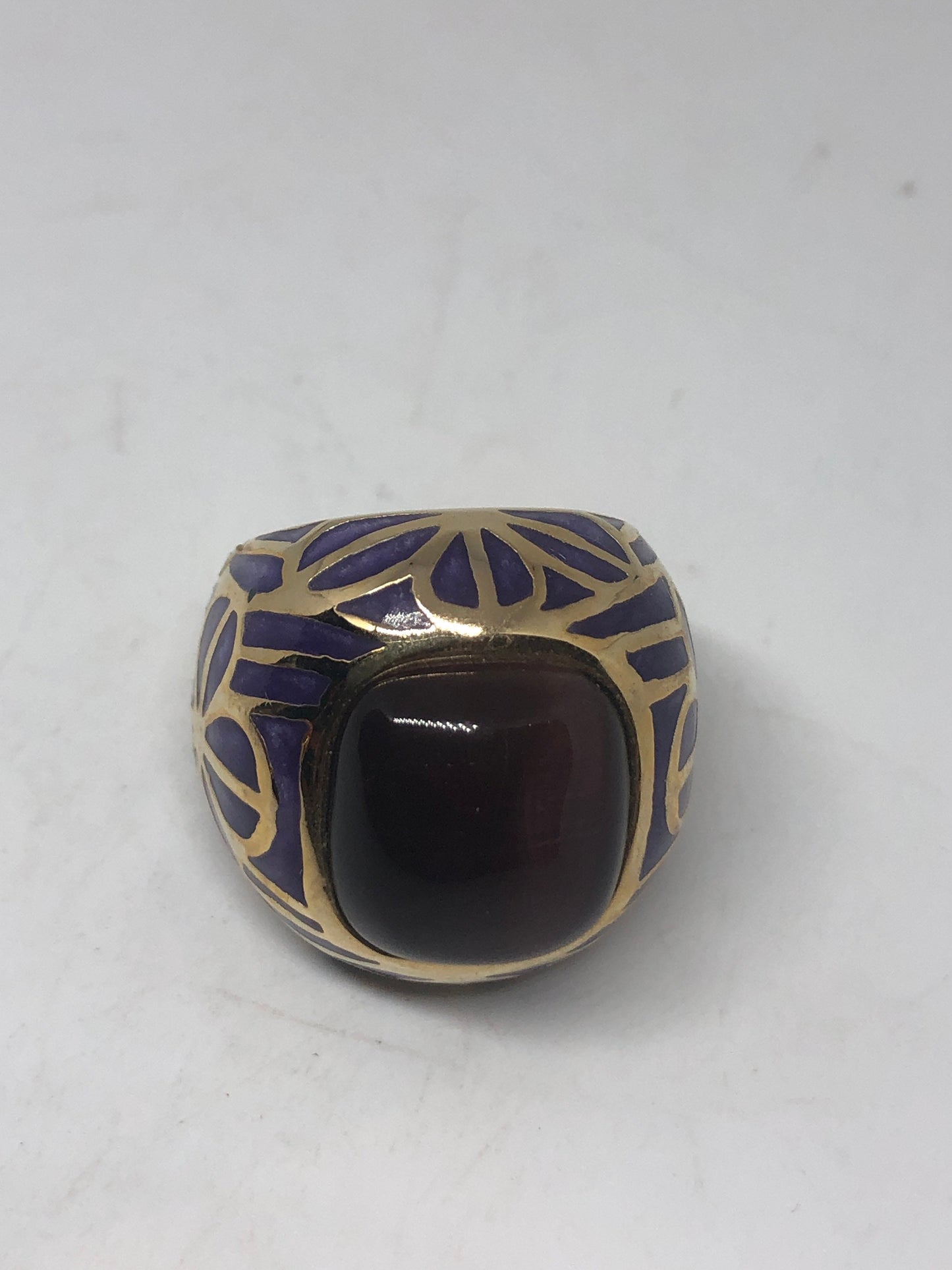 Vintage Purple Cats Eye Art Glass Enamel Ring