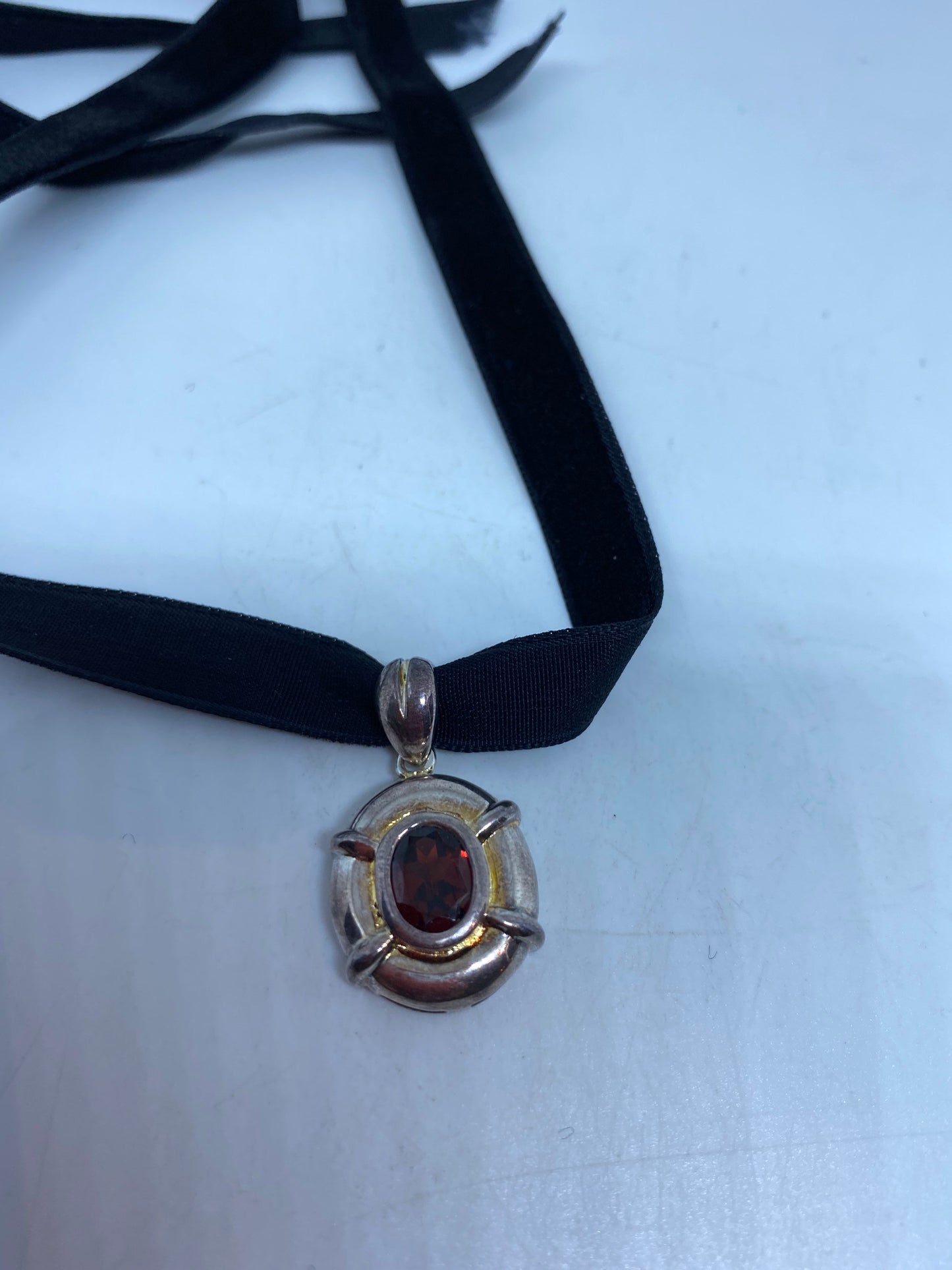Vintage Handmade 925 Sterling Silver Genuine Garnet Antique Pendant Necklace