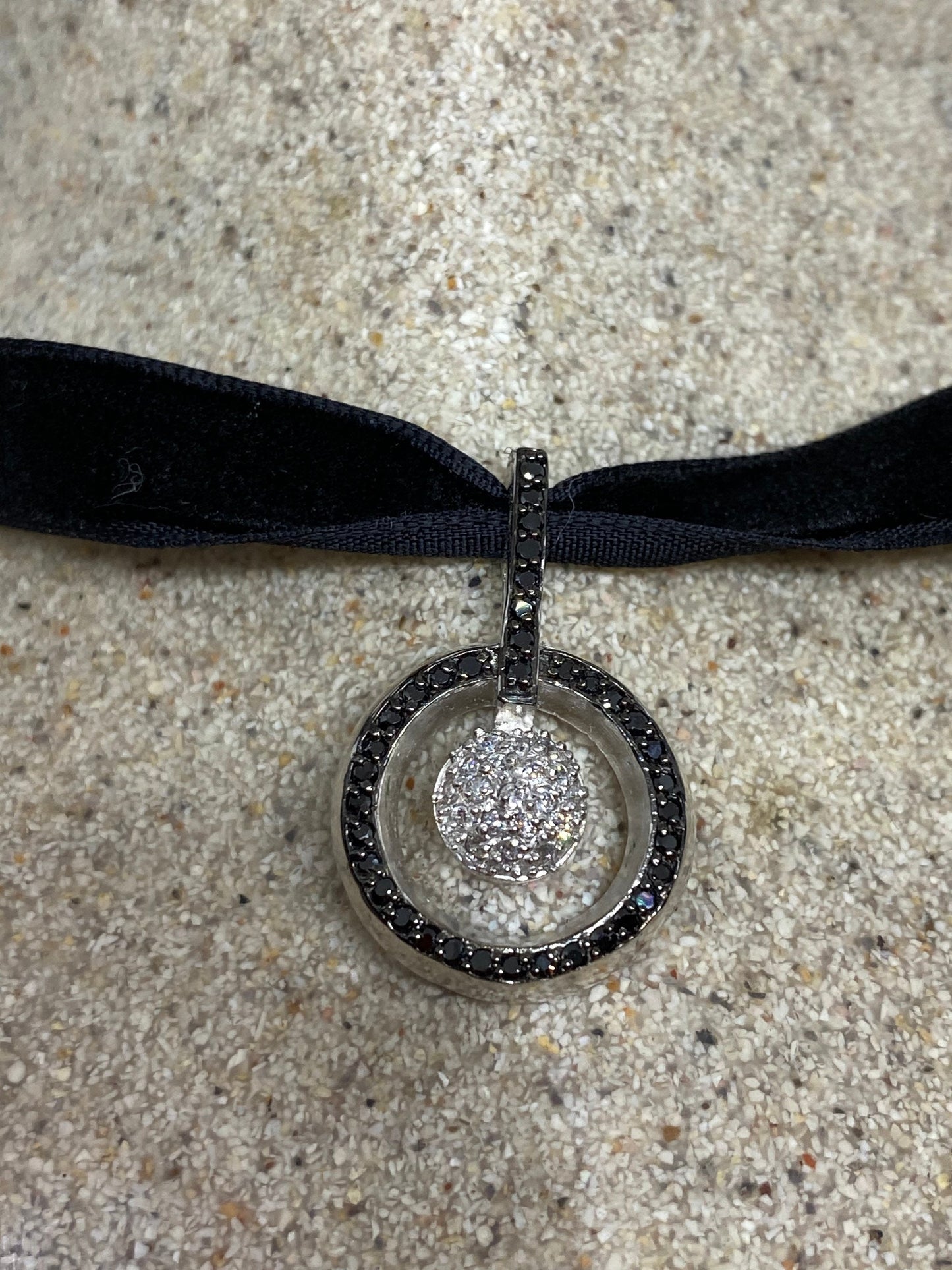 Vintage Handmade 925 Sterling Silver Rhodium Black and White Sapphire Choker Necklace