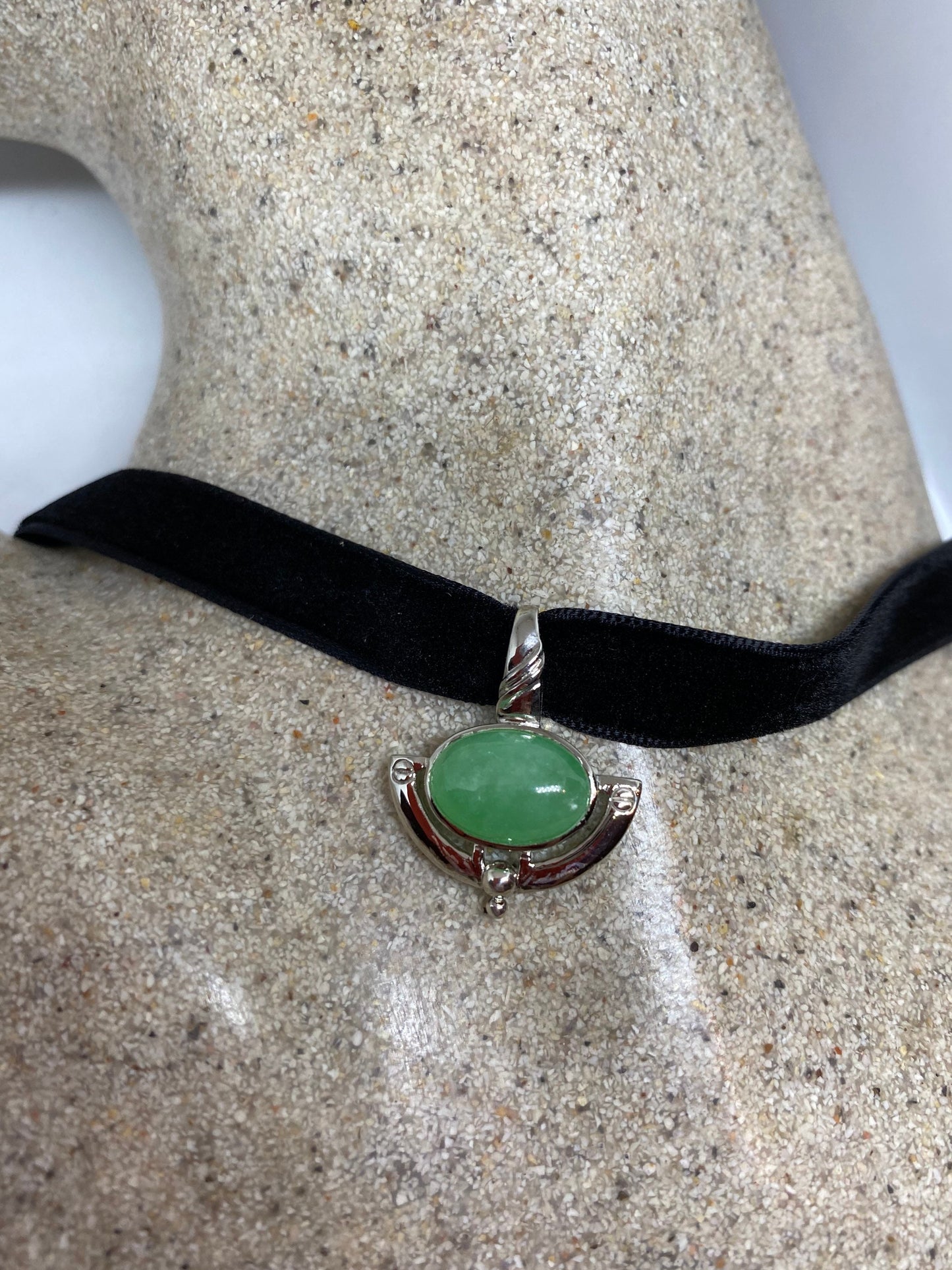 Vintage Handmade Jade 925 Sterling Silver Droplet Pendant