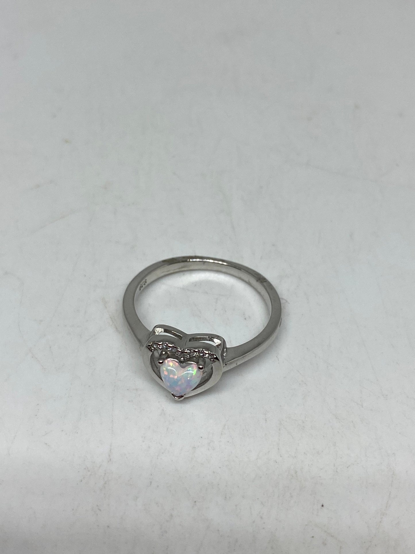 Vintage Ethiopian Opal Heart Band 925 Sterling Silver Band Ring