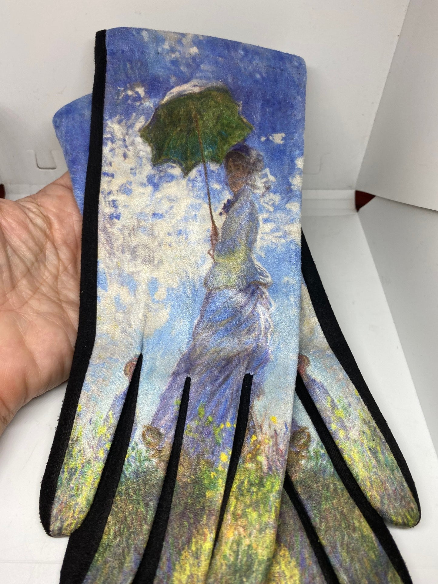 Vintage Style Impressionist Ultraseude Fleece Gloves