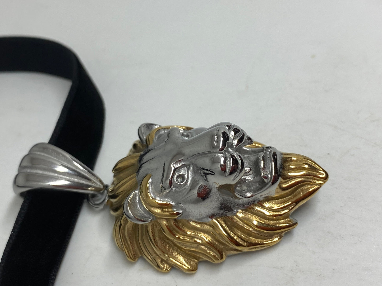 Vintage Silver Stainless Steel Gothic Celtic Lion Leo Pendant Necklace