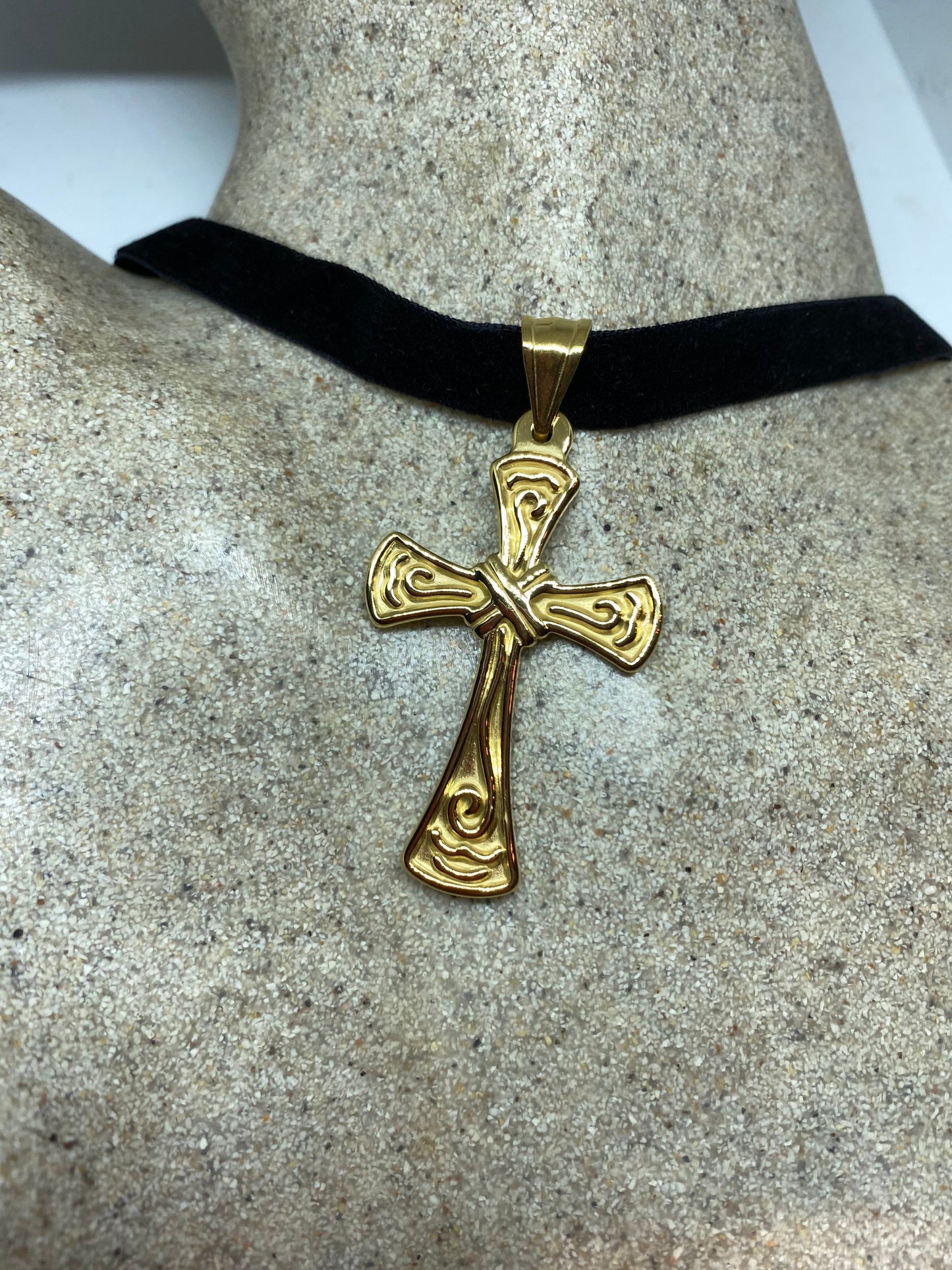 Vintage Celtic Golden Stainless Steel Cross Pendant Necklace